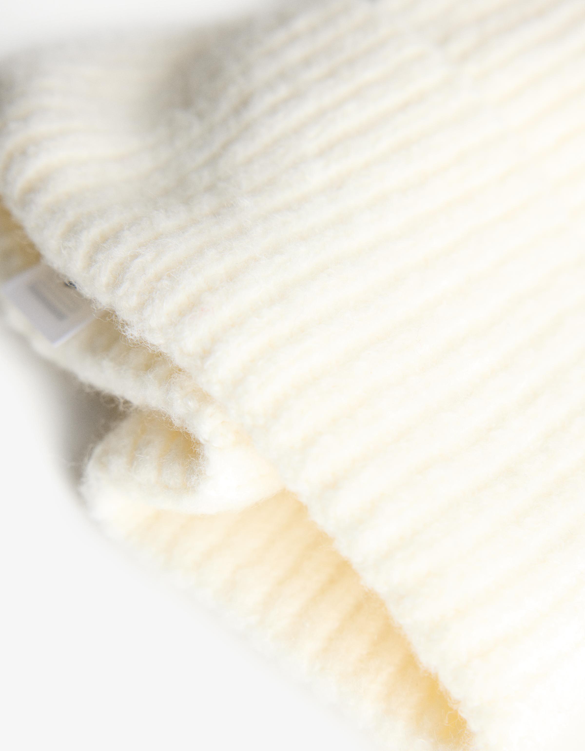 Turn-up knit beanie — Cream