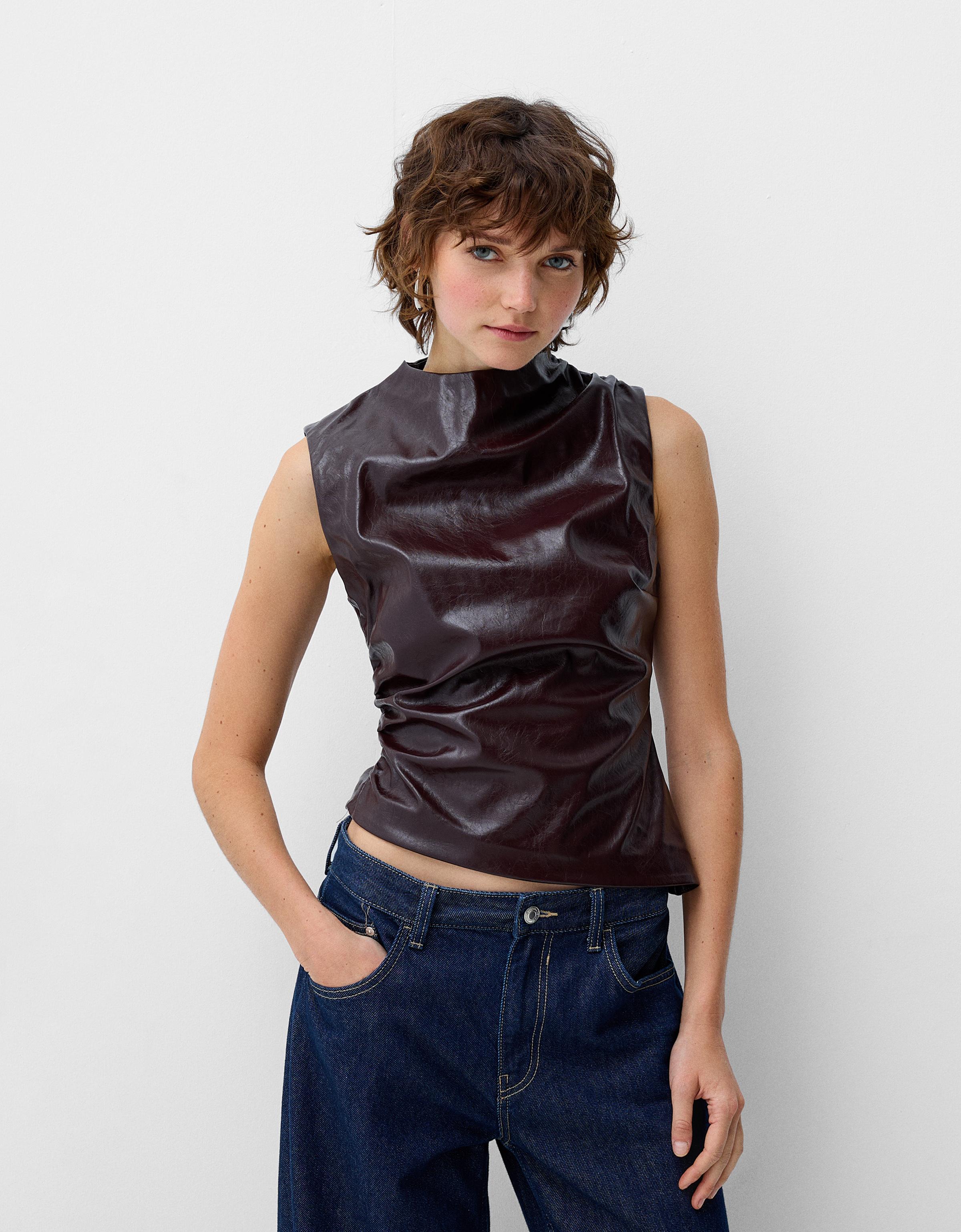 Bershka Asymmetrisches Drapiertes Top Aus Kunstleder Damen L Weinrot