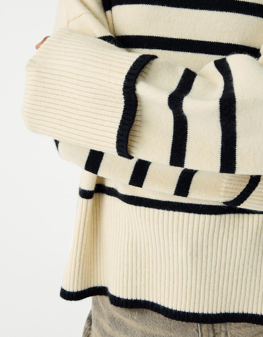 Striped high neck sweater-Cream-5