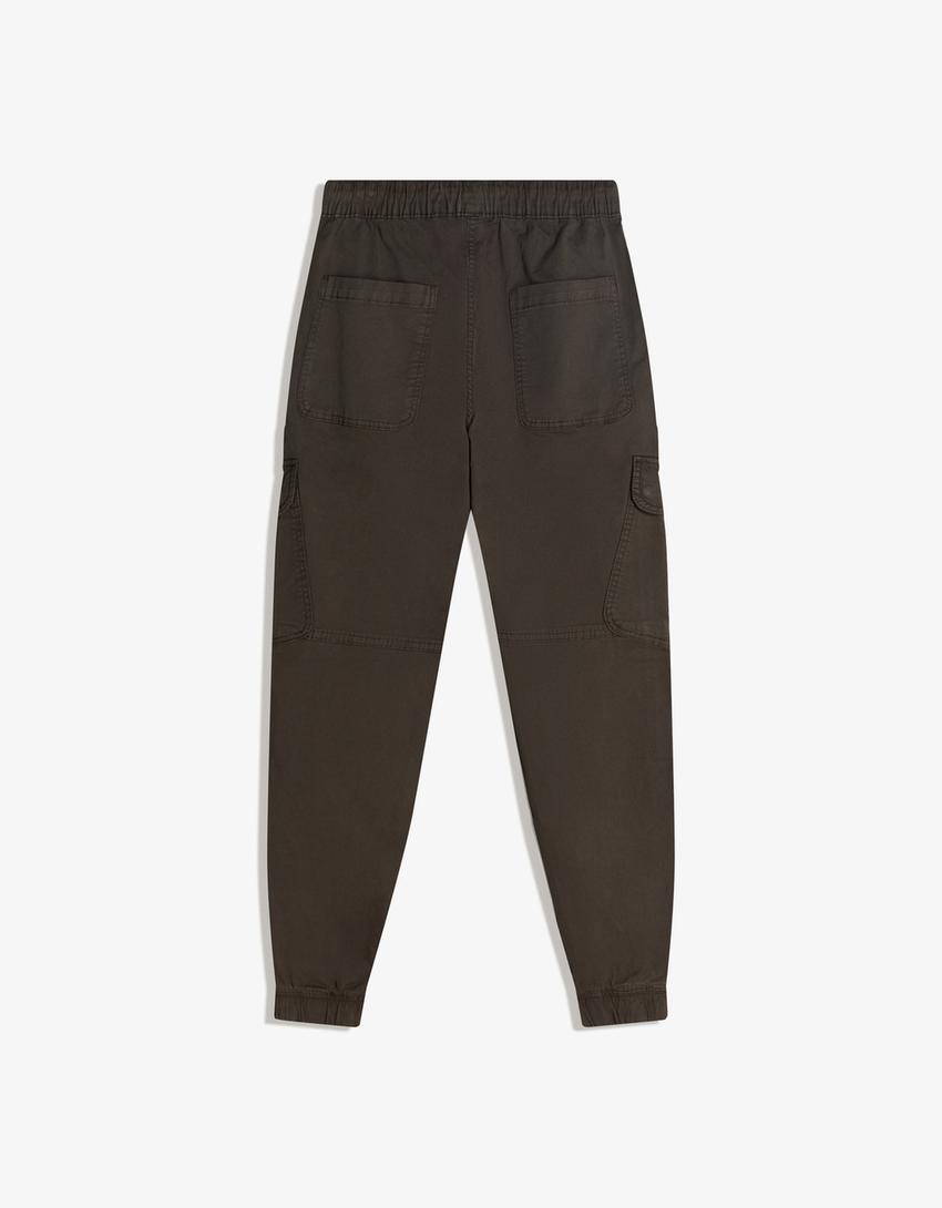 Pantalón jogger cargo-Marrón