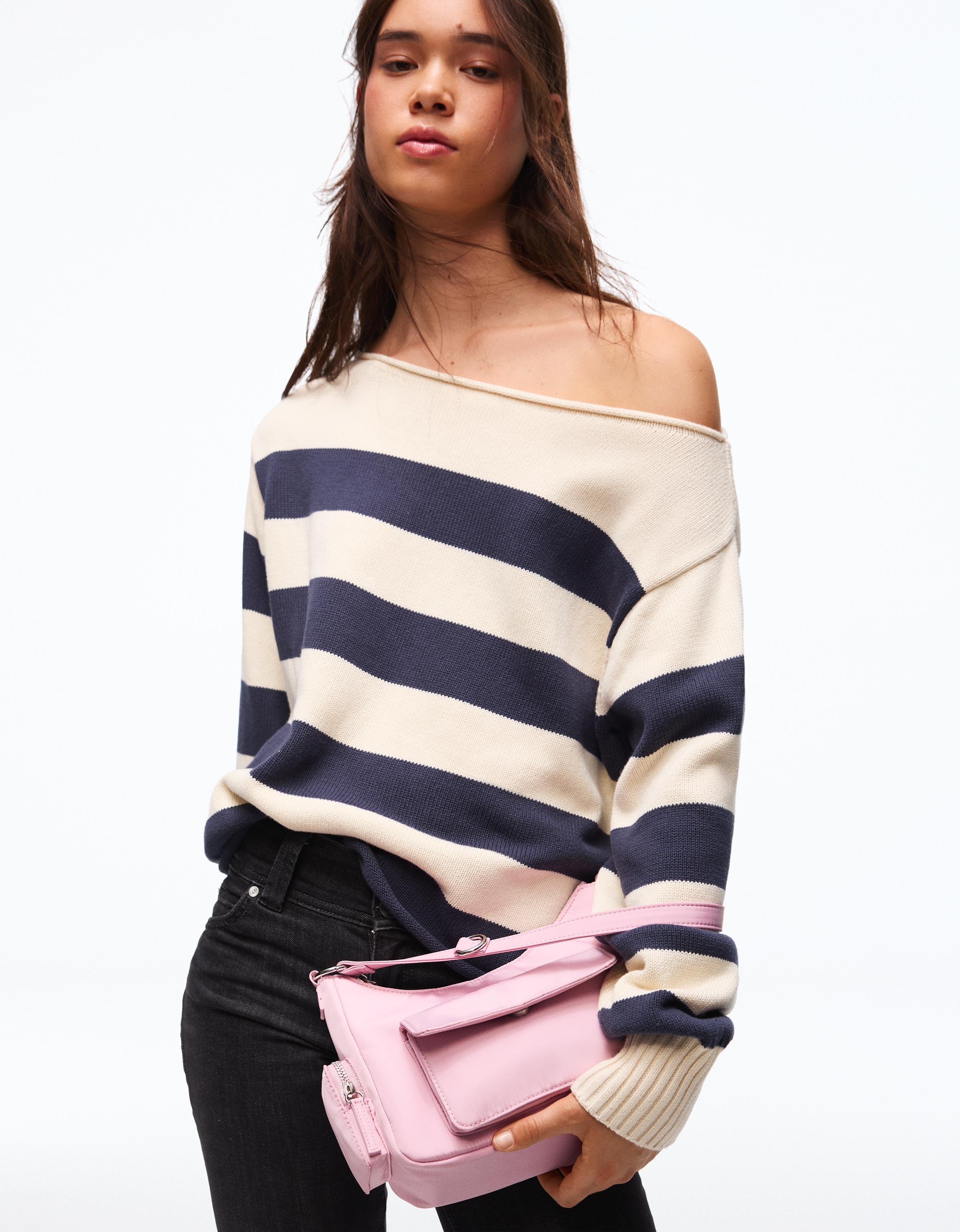 Bershka torba z wieloma kieszeniami różowy