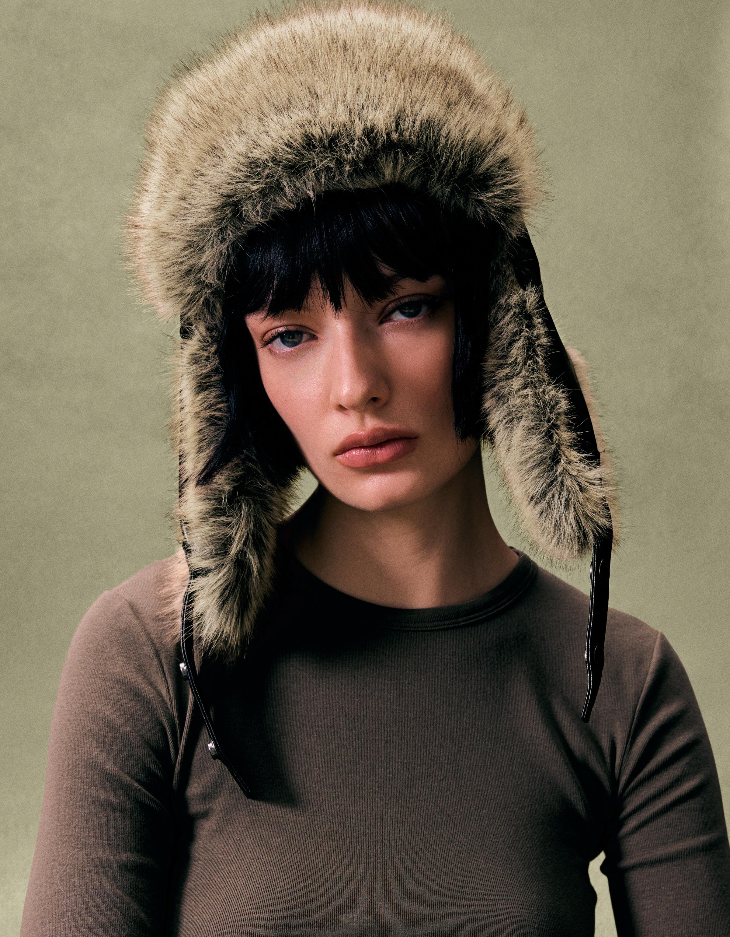 Bershka Fliegermütze Aus Kunstfell Damen Schwarz