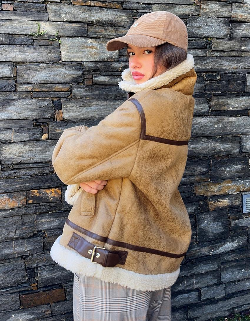 Motoristična jakna s kontrastno podlogo-Kamelja