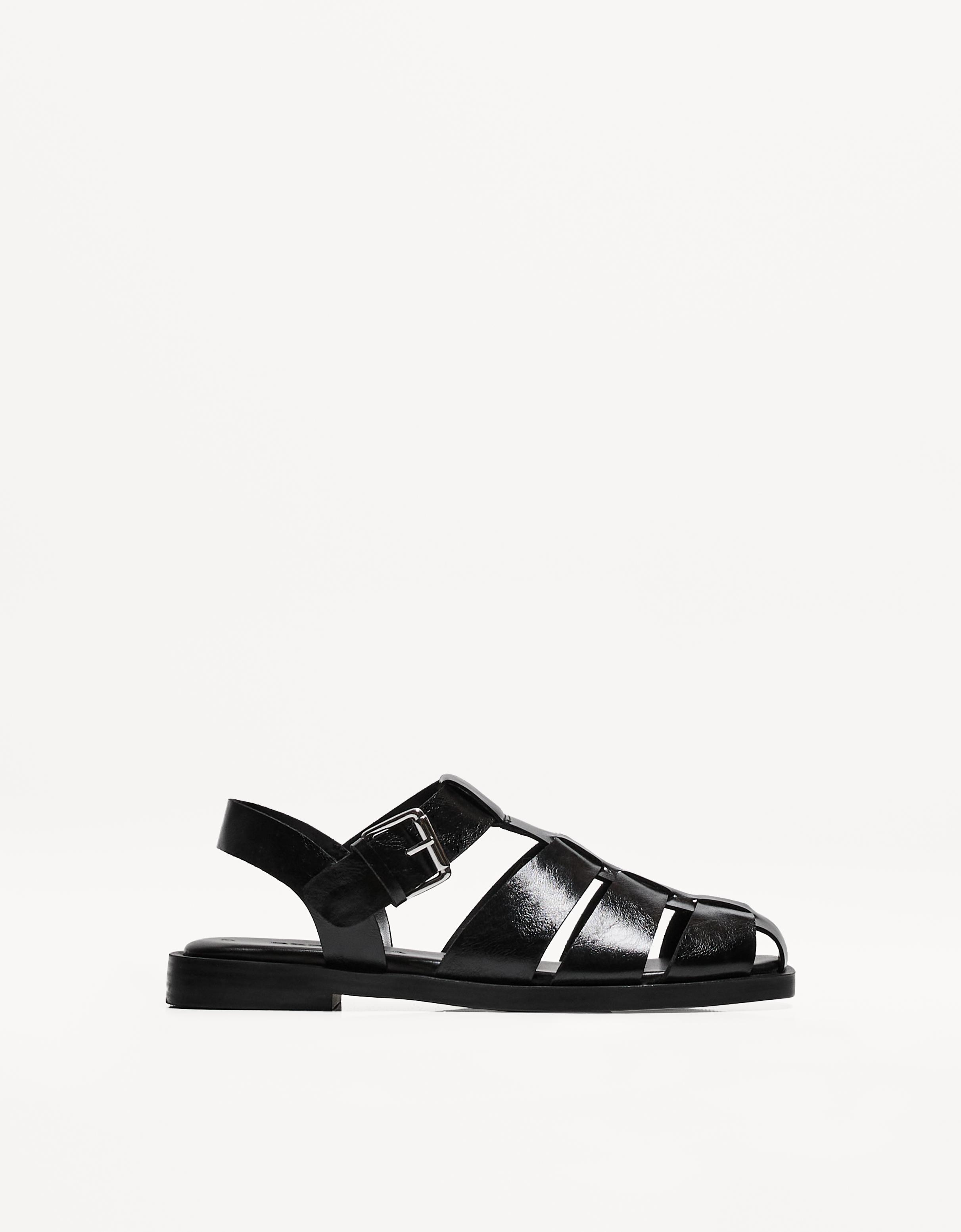 Bershka Flache T-Steg-Sandalen Damen 38 Schwarz