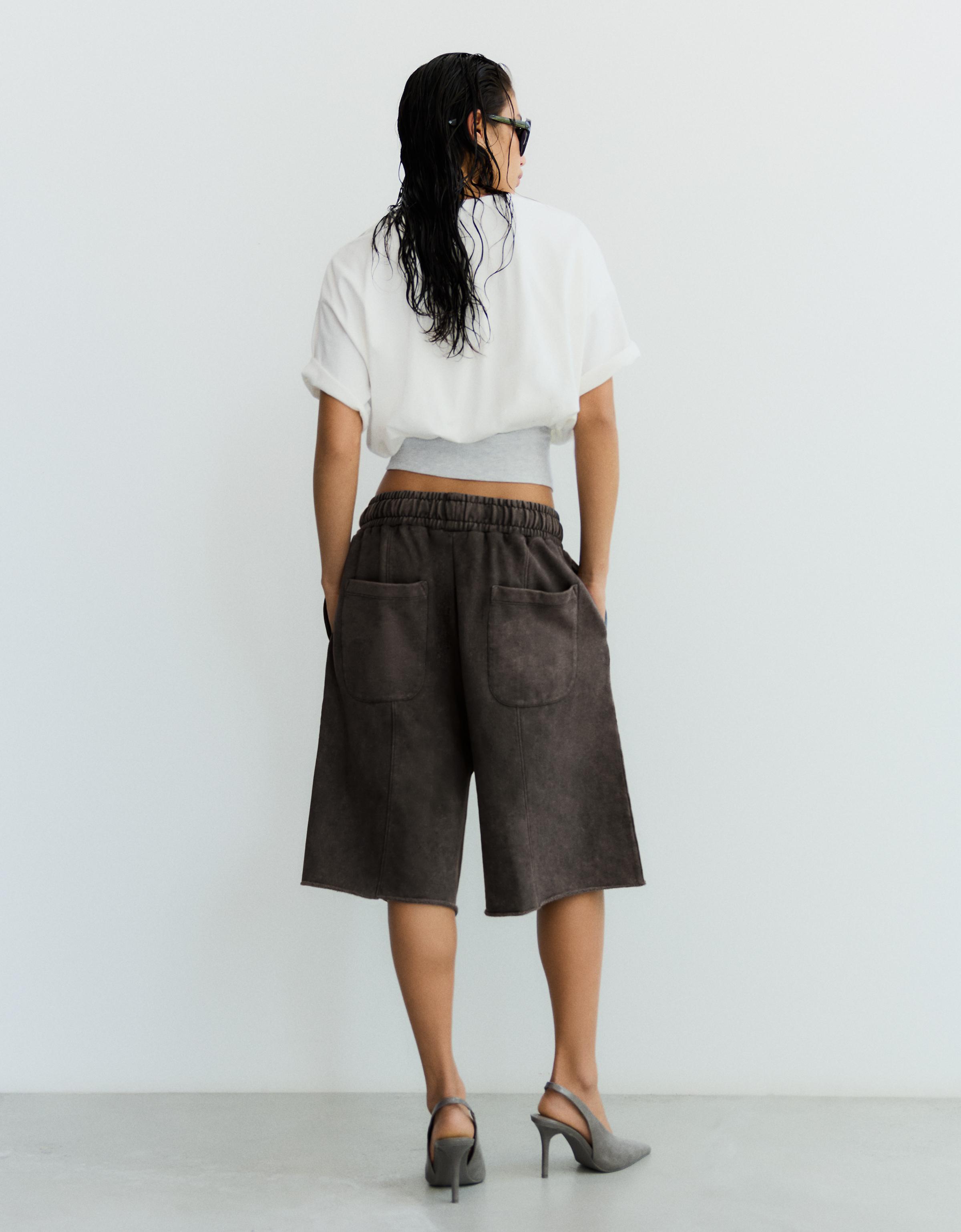 Boxy print Bermuda shorts — Grey