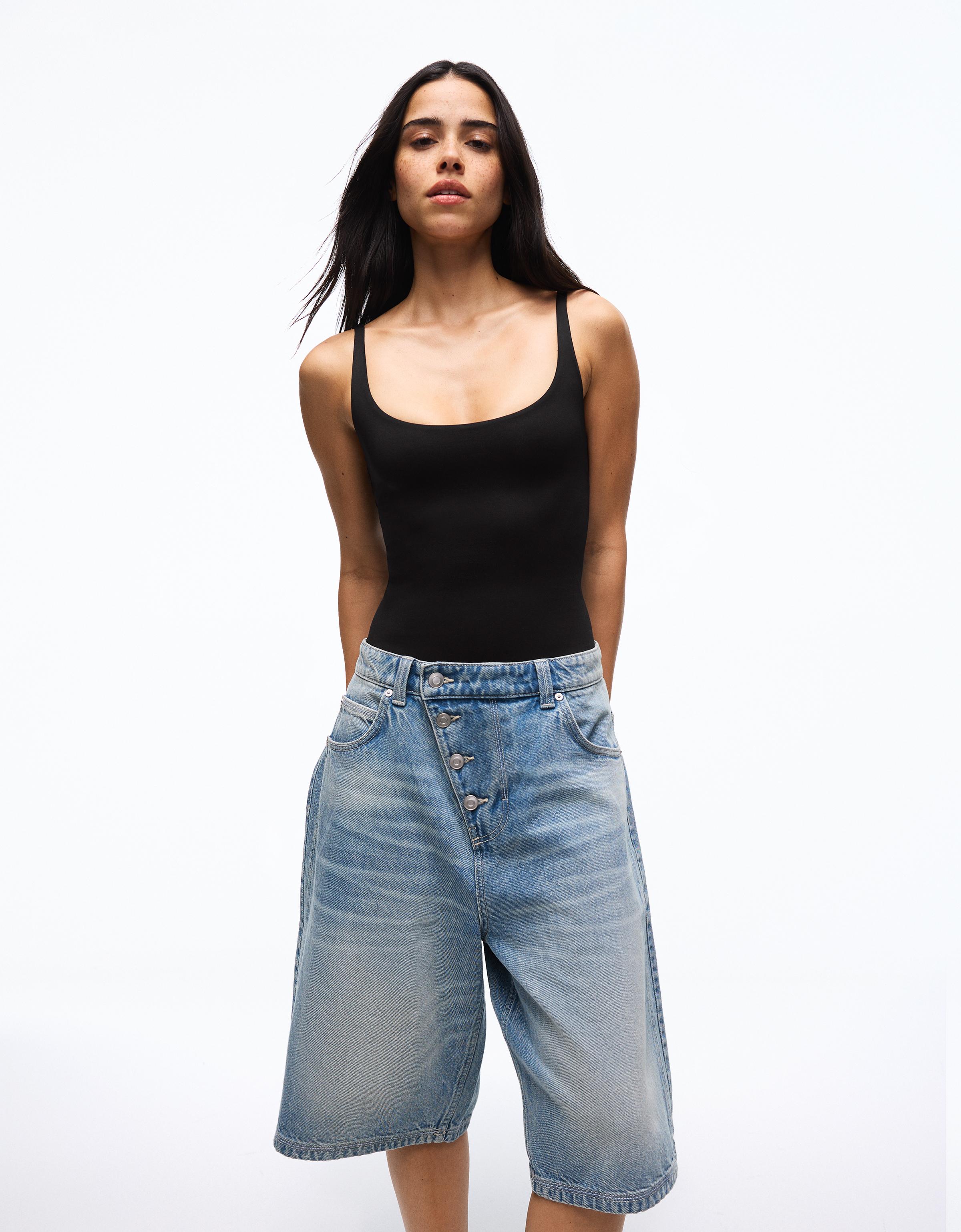 Round neck strappy bodysuit — Black