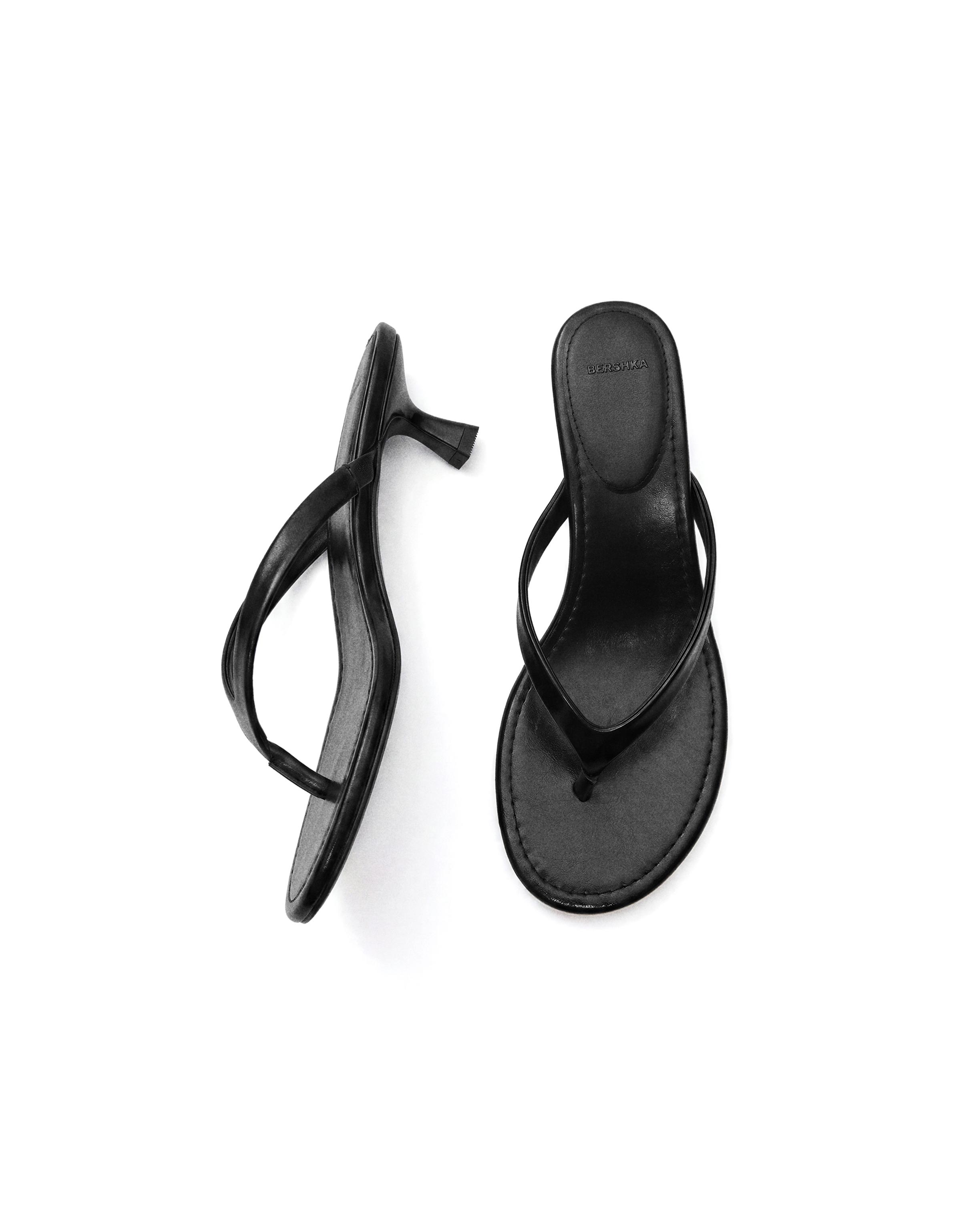 Heeled thong sandals — BLACK