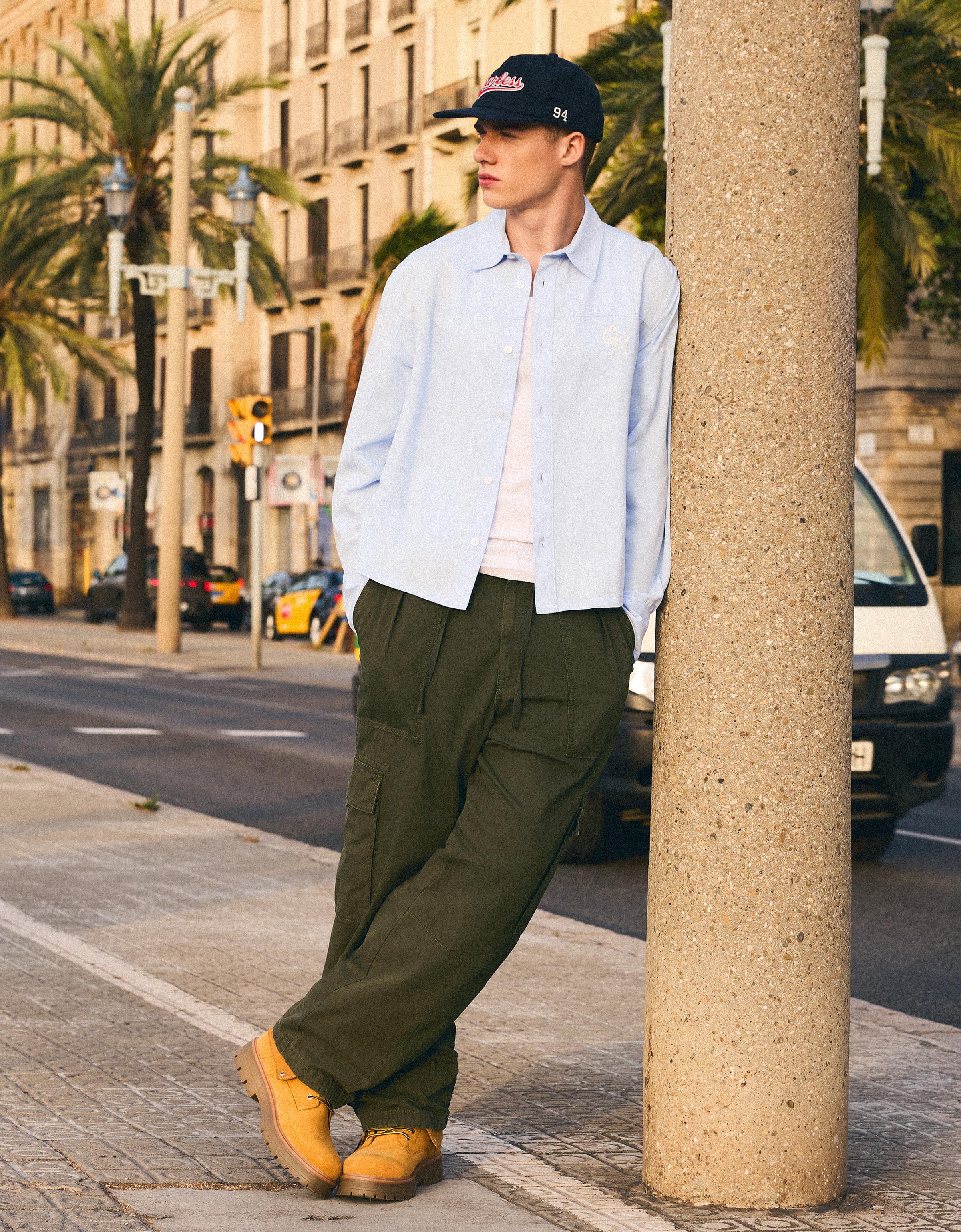 Bershka Pantalón Baggy Cargo Hombre Kaki