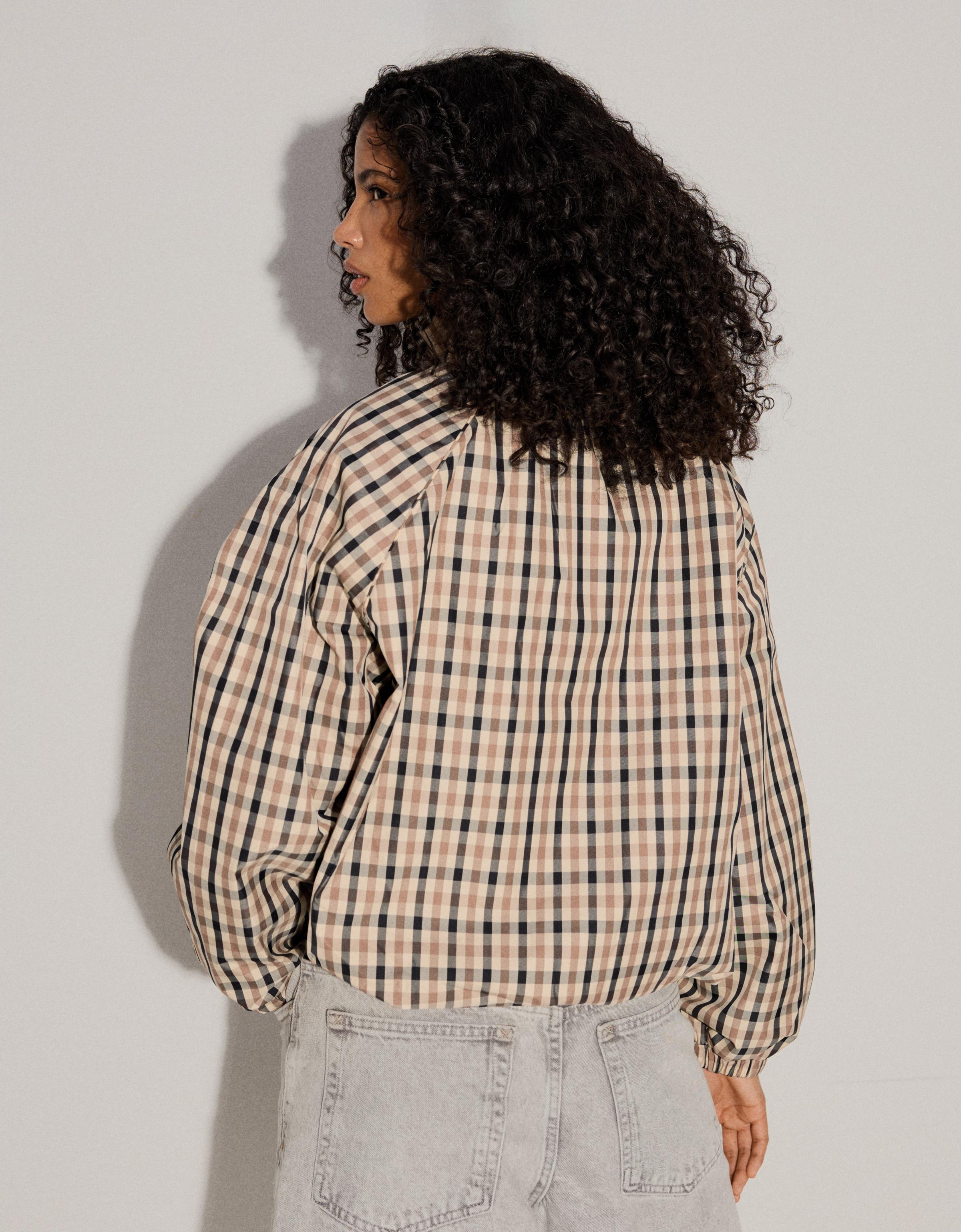 Check nylon jacket — Cream