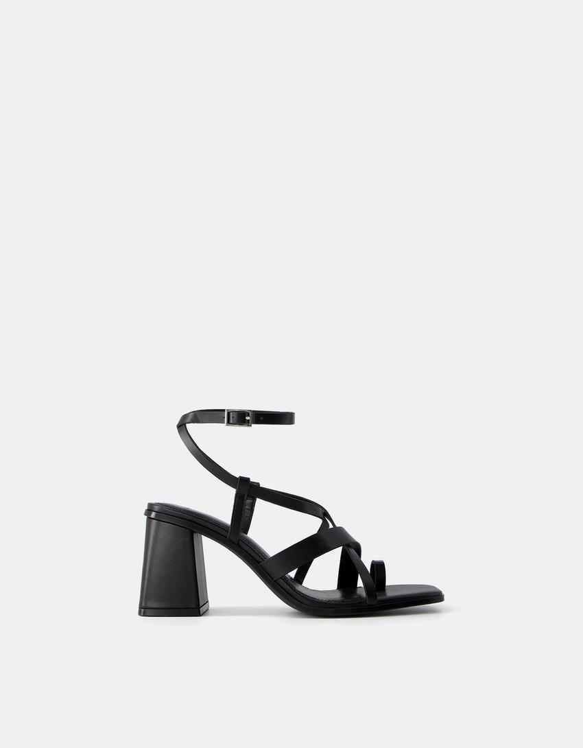 Sandales talon large, lanières et boucle de cheville-Noir-5