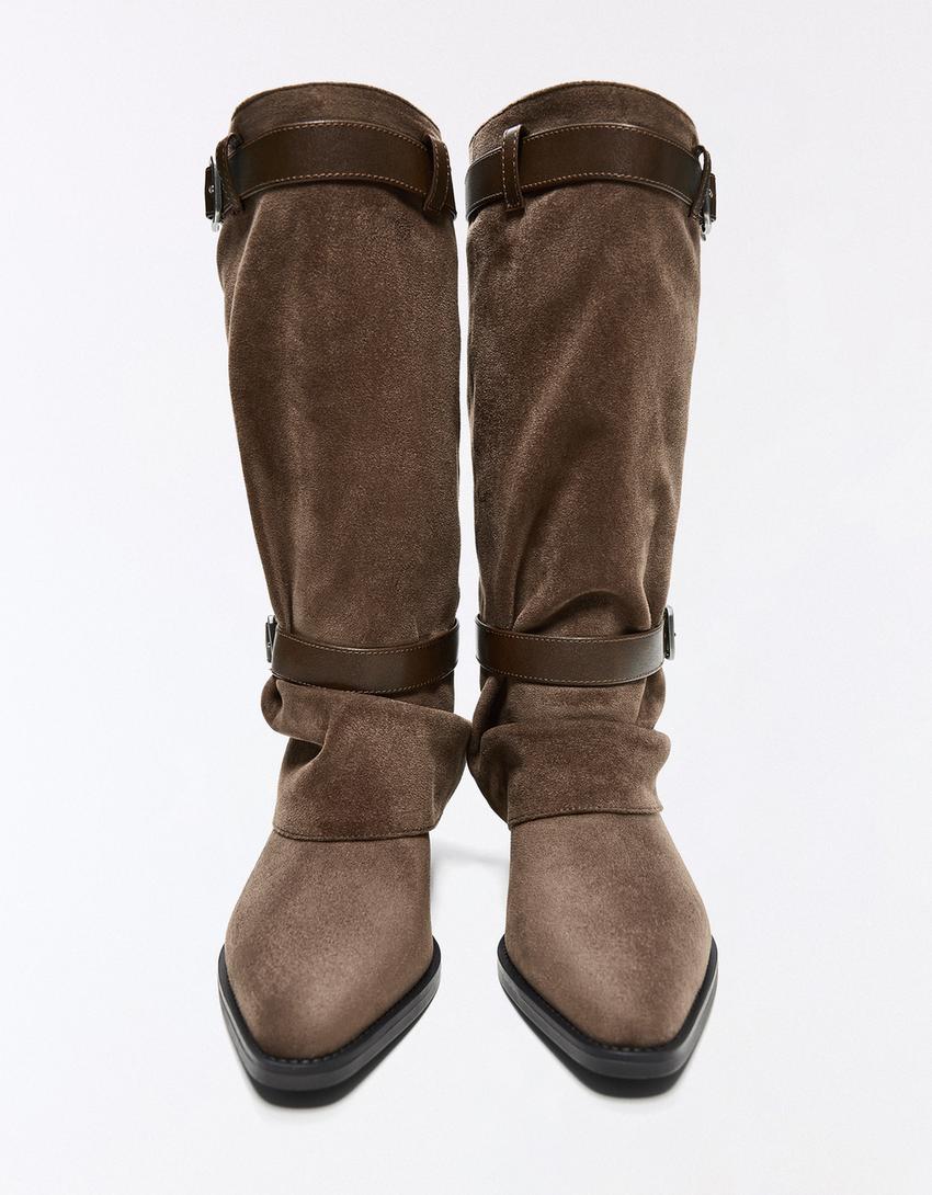 Stiefel mit Schnallen-1-723