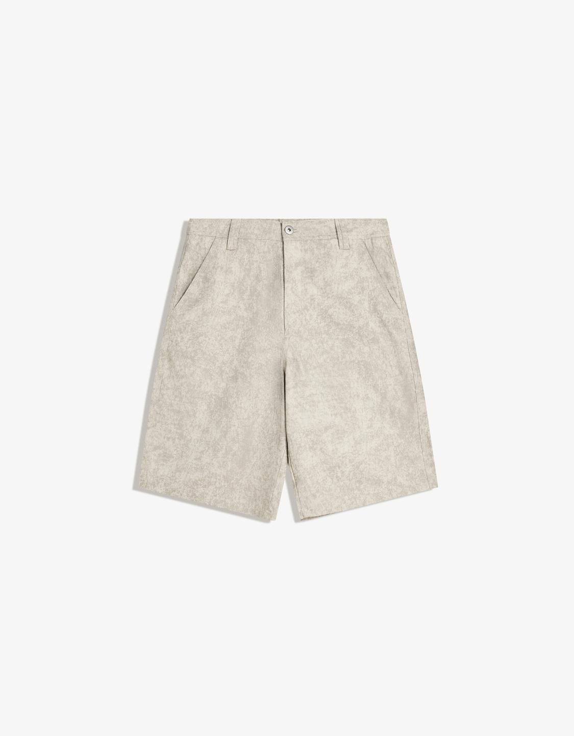 Printed Bermuda shorts