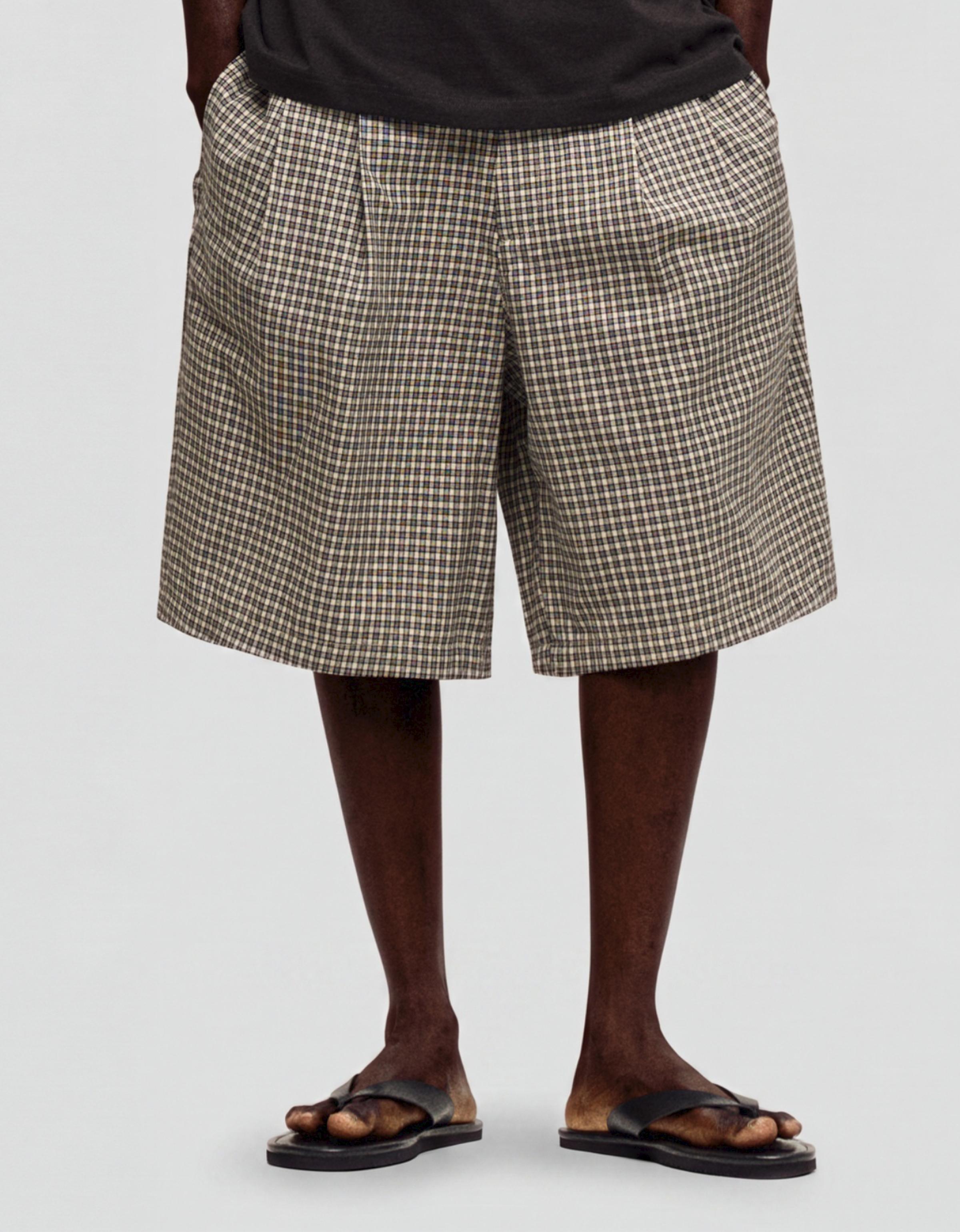 Checked baggy Bermuda shorts — Black