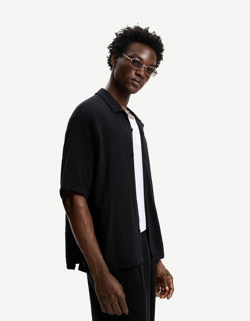 Textured short sleeve shirt-Black-0