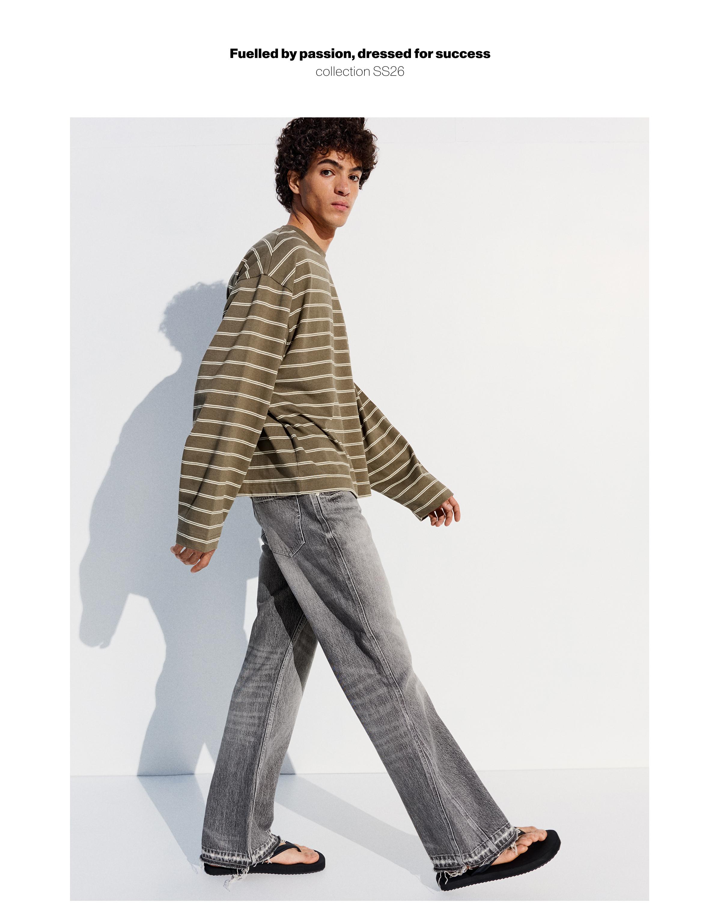 Straight flared jeans — Grey