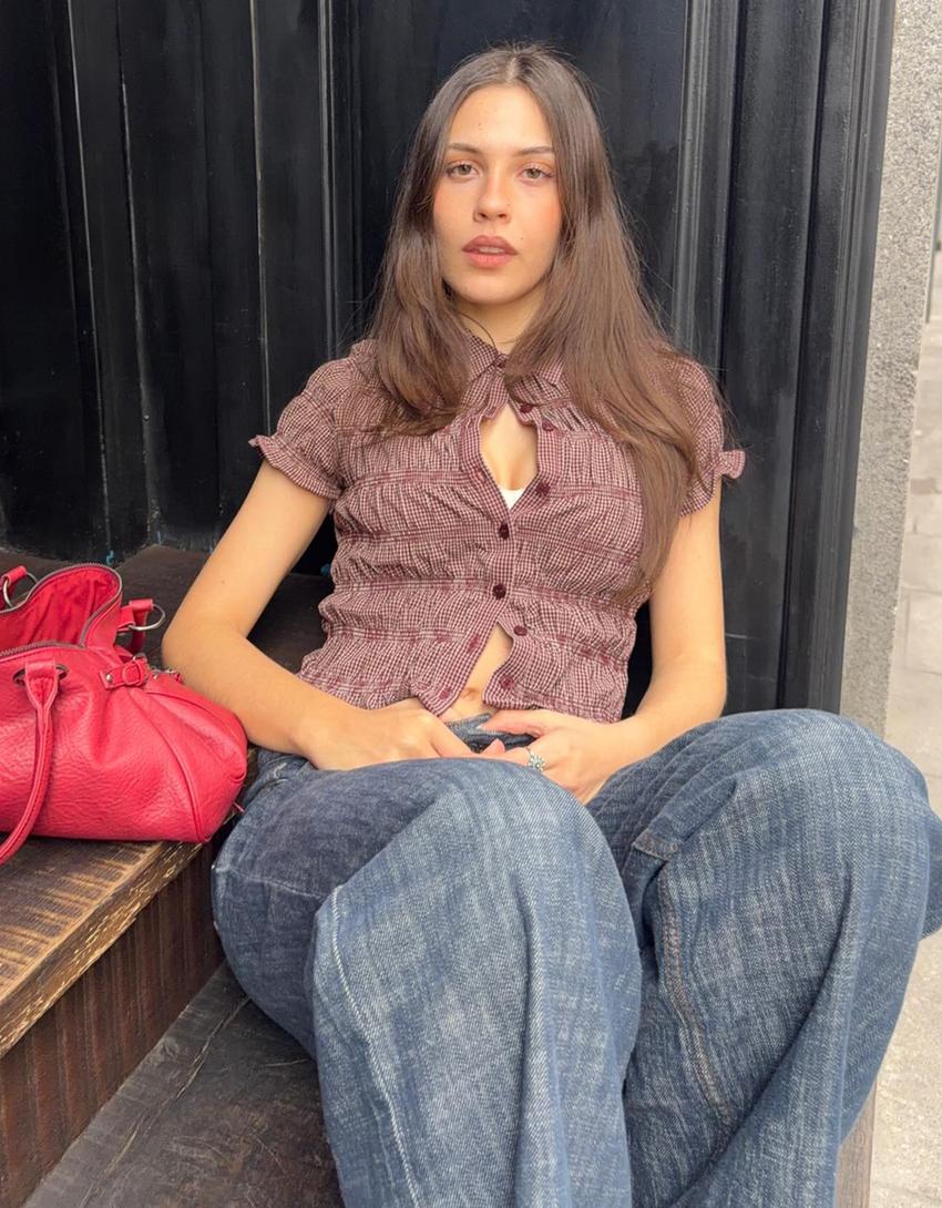 Camisa manga corta fruncida-Granate