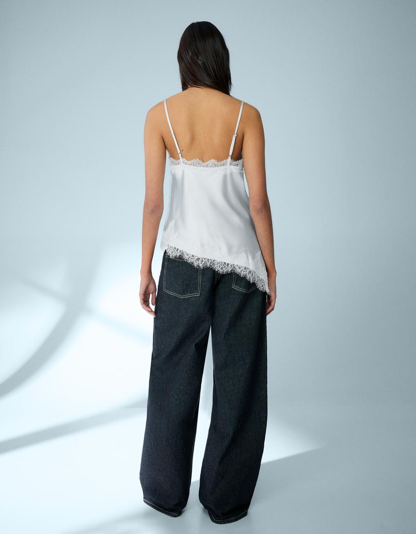 Asimetrik dantelli saten askılı top-Açık mavi