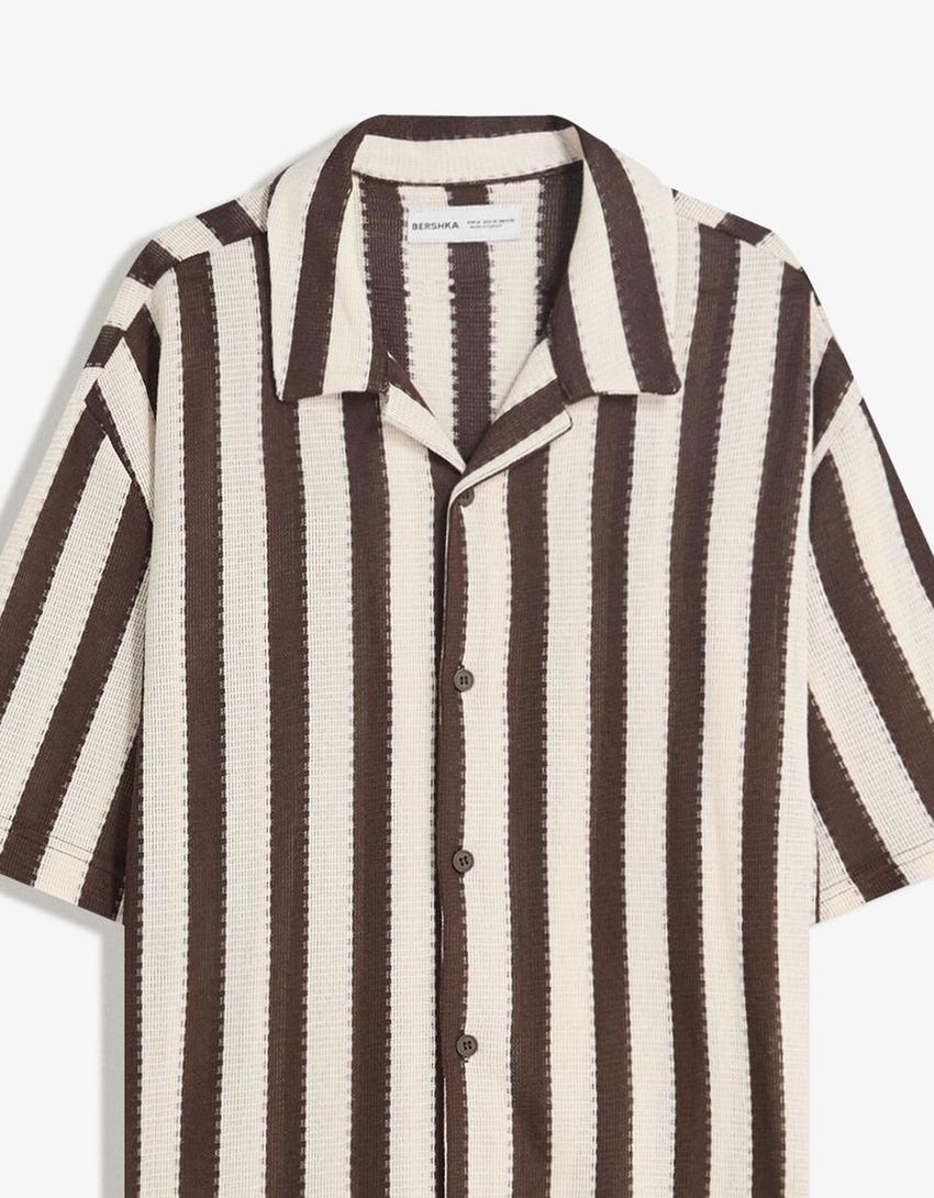 Rustic striped short sleeve shirt-Brown-2