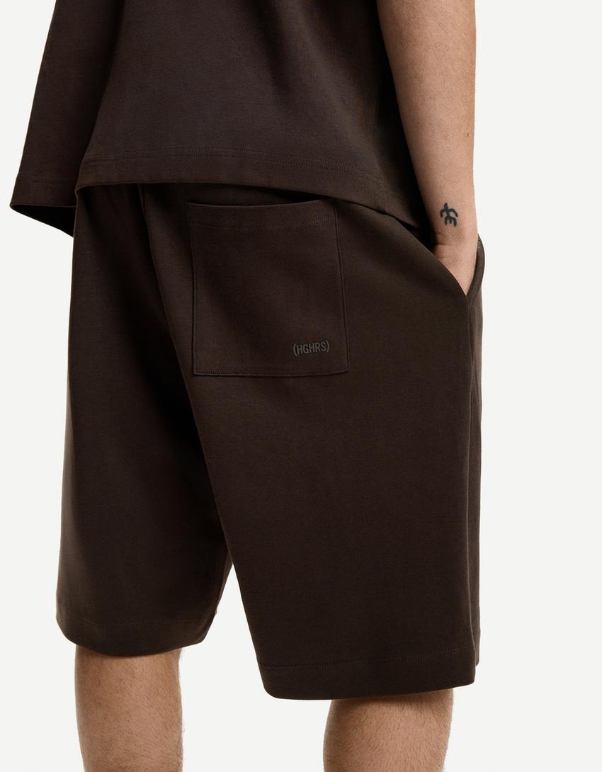 Relaxed fit Bermuda shorts-Brown-2