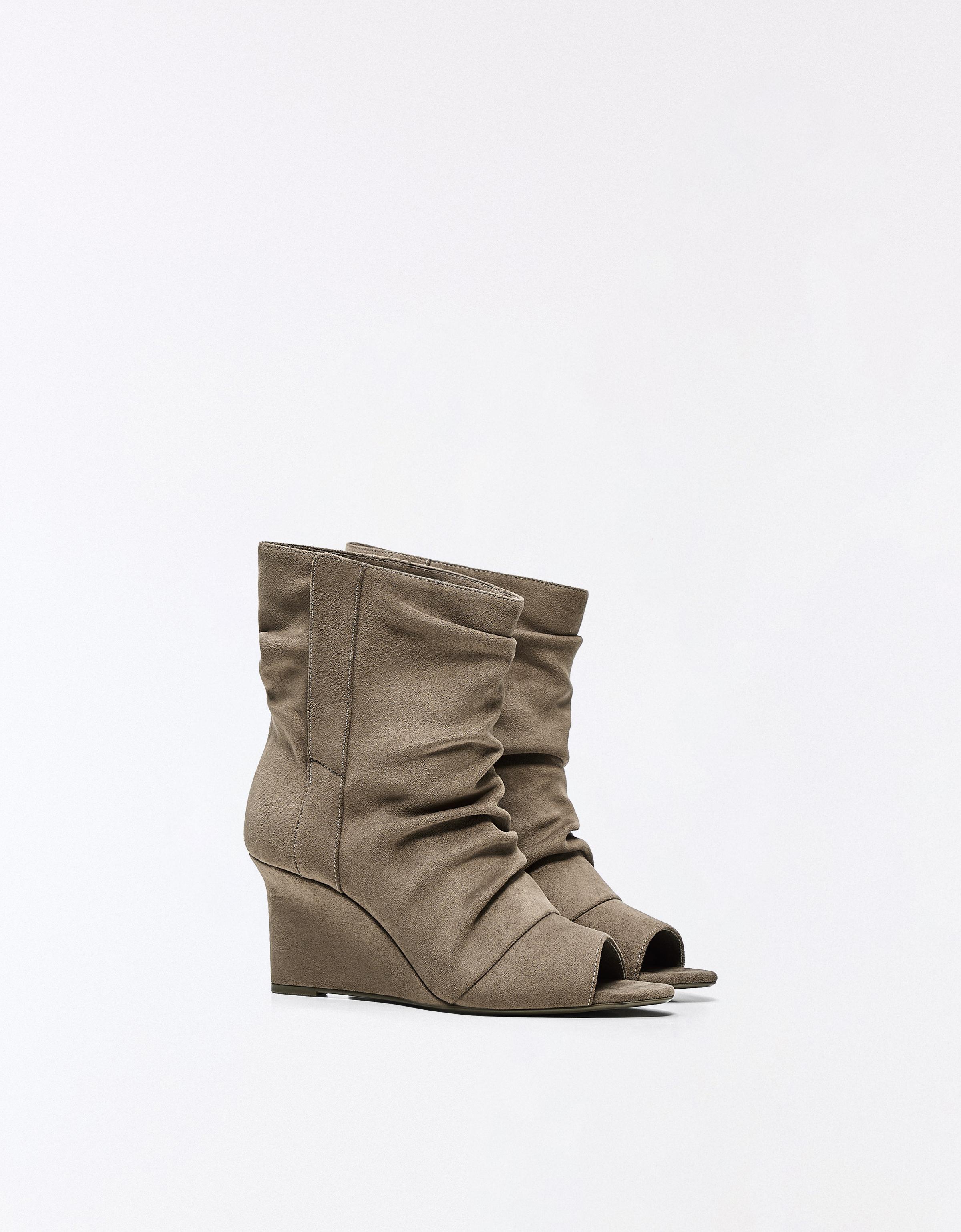 Bershka Botin Peep Toe Slouchy Mujer Taupe