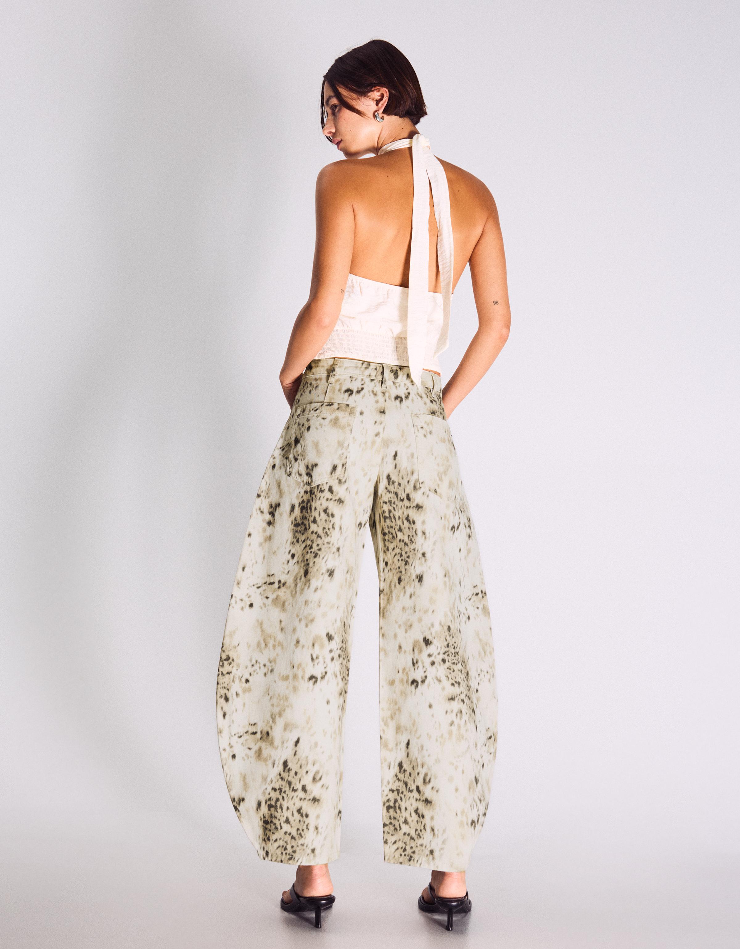 Baskılı barrel fit pantolon - Görsel 14