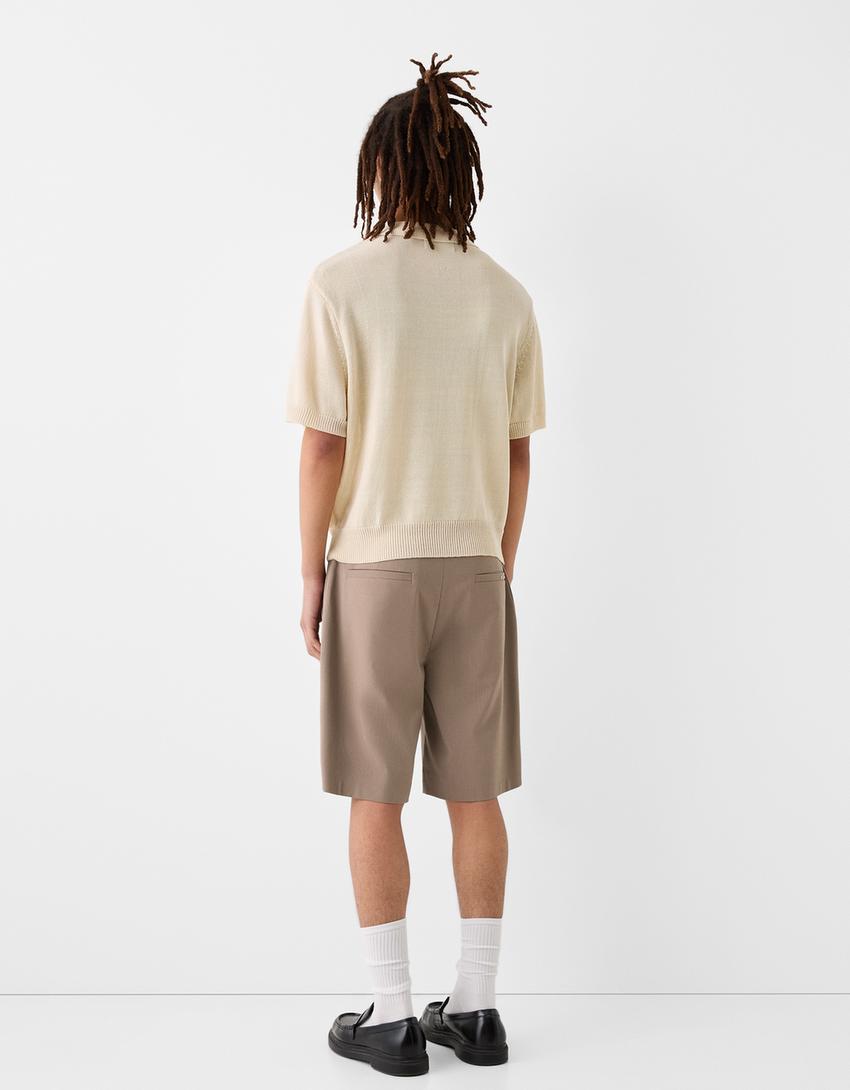 برمودا شورت محبوك ومقلّم-رملي-2