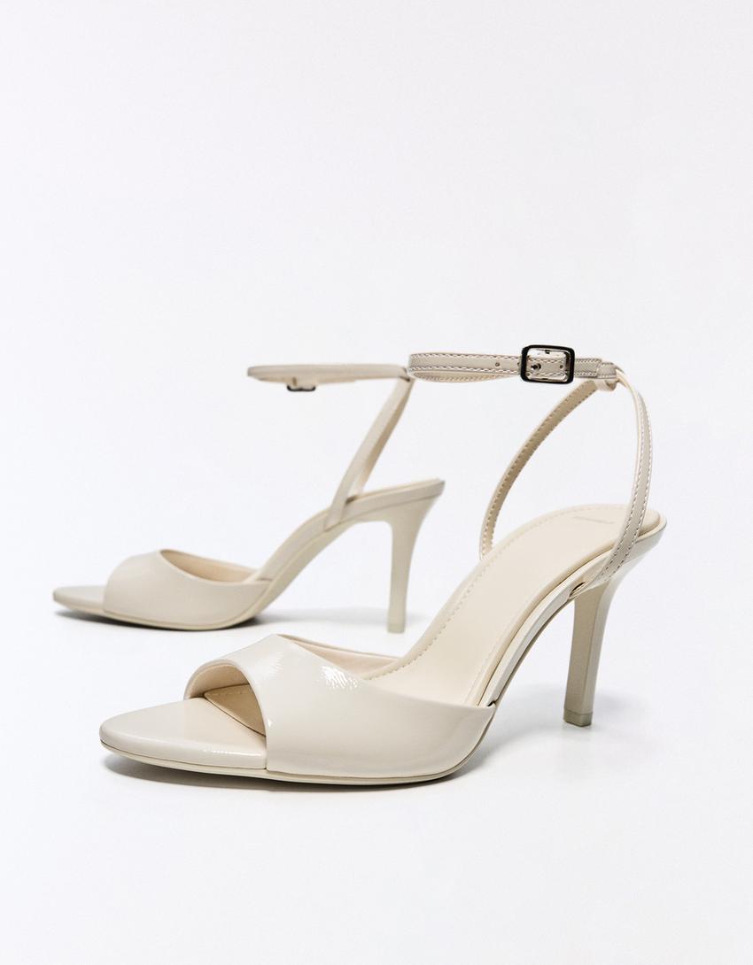 Sandales à talon bride cheville-Écru