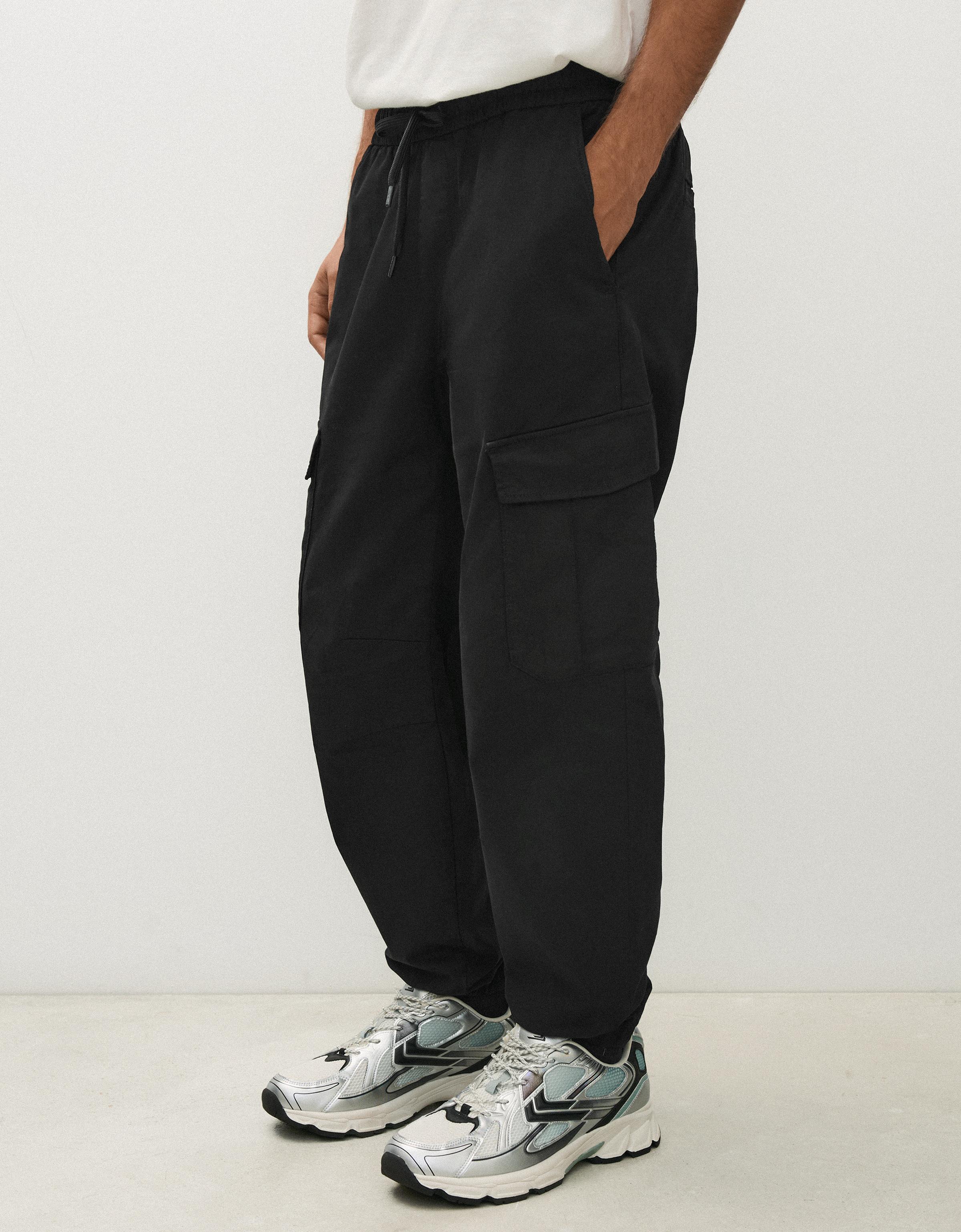 Slim fit cargo joggers — Black