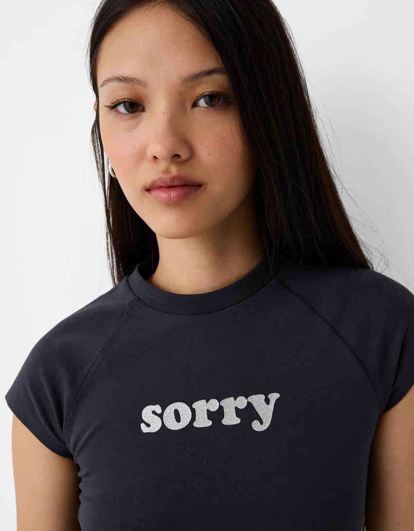 تيشرت بأكمام قصيرة وطبعة-رمادي داكن-6