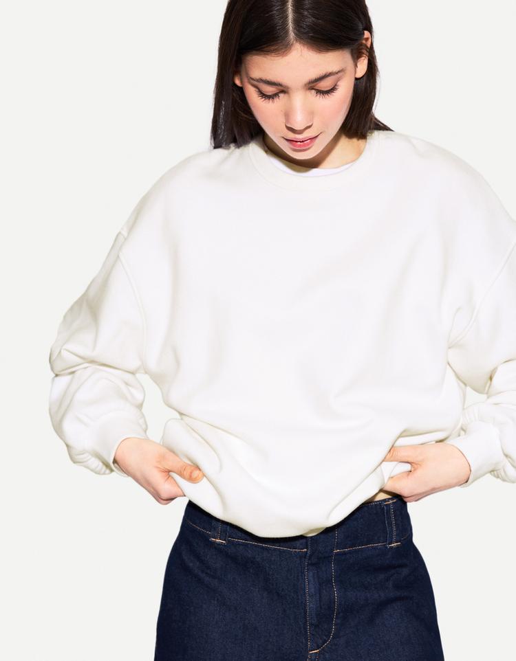 Bluza oversize z bocznymi kieszeniami