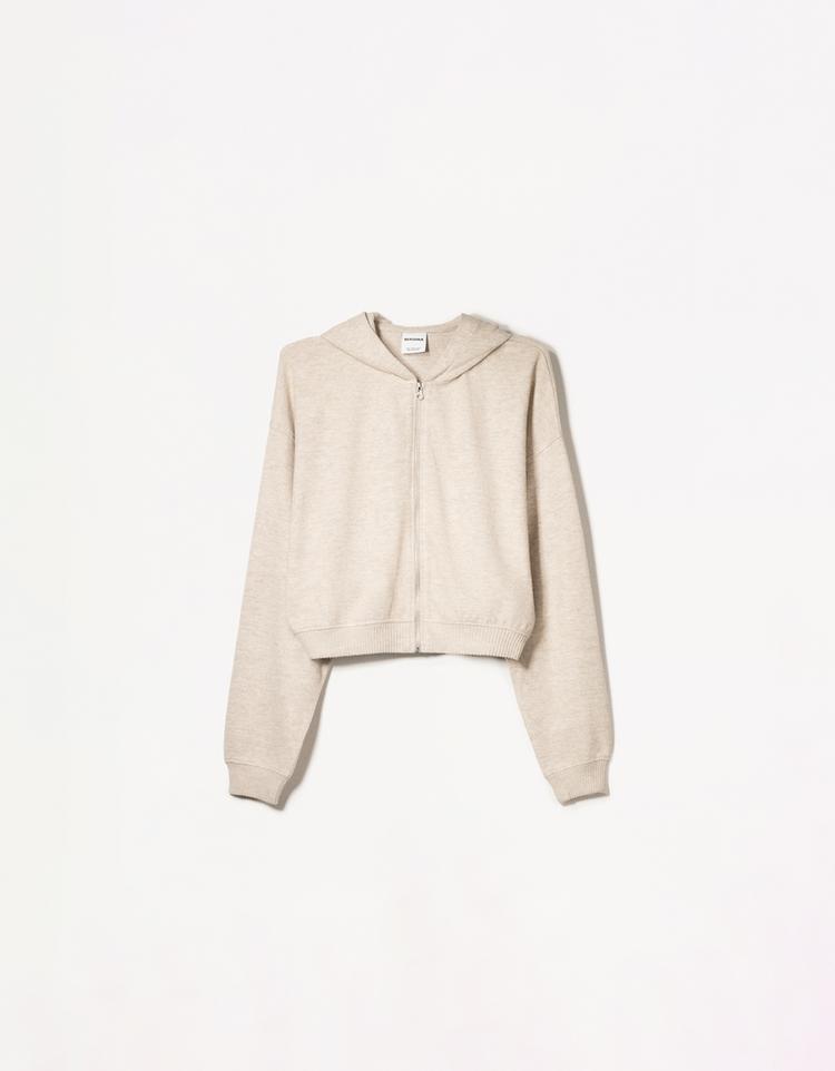 Hooded jacket with zip