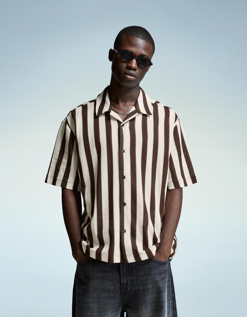 Rustic striped short sleeve shirt-Brown