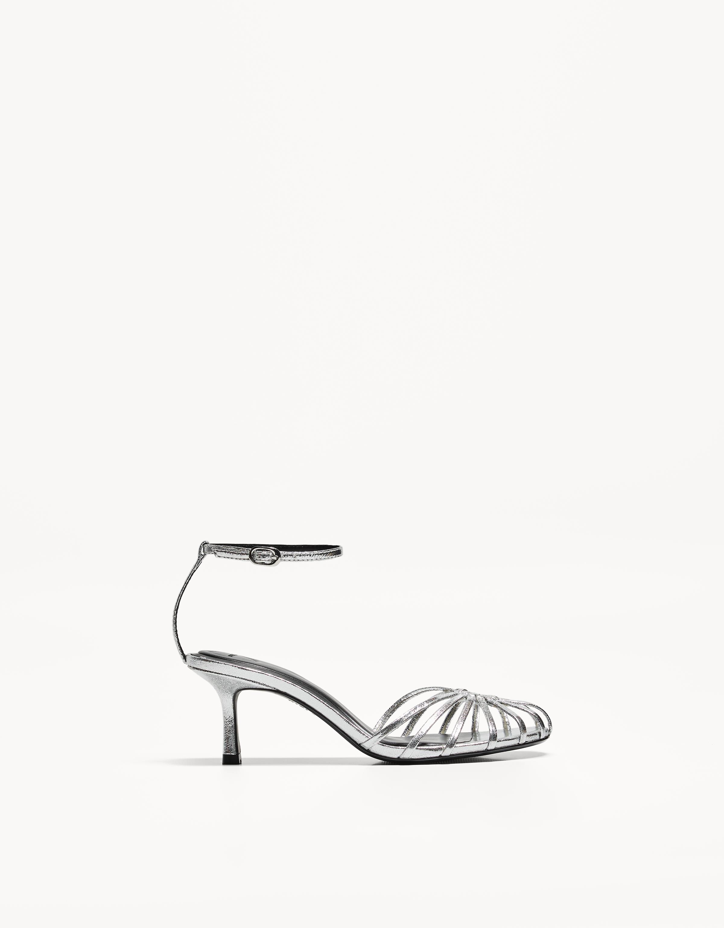 Bershka Sandale Mit Kreuzriemchen Und Absatz Damen 41 Silber