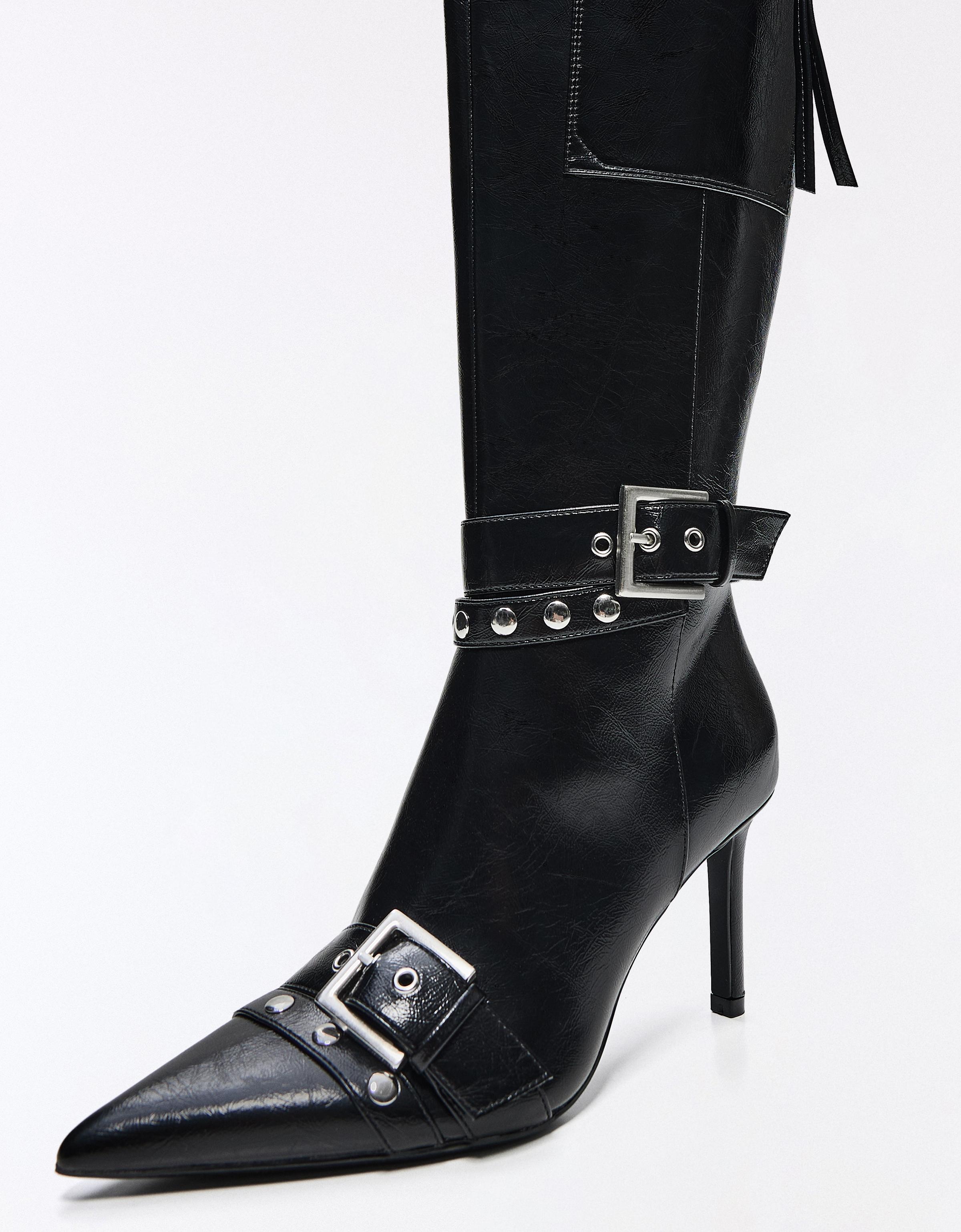 Heeled boots with buckle detail — BLACK