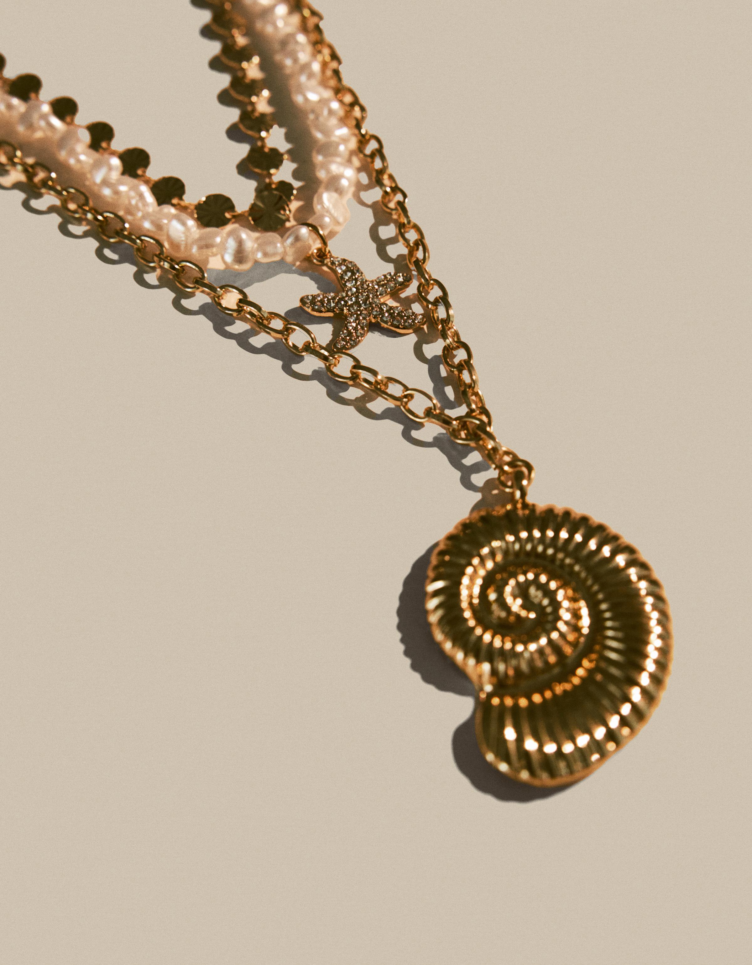 3-pack of seashell necklaces - signature edition