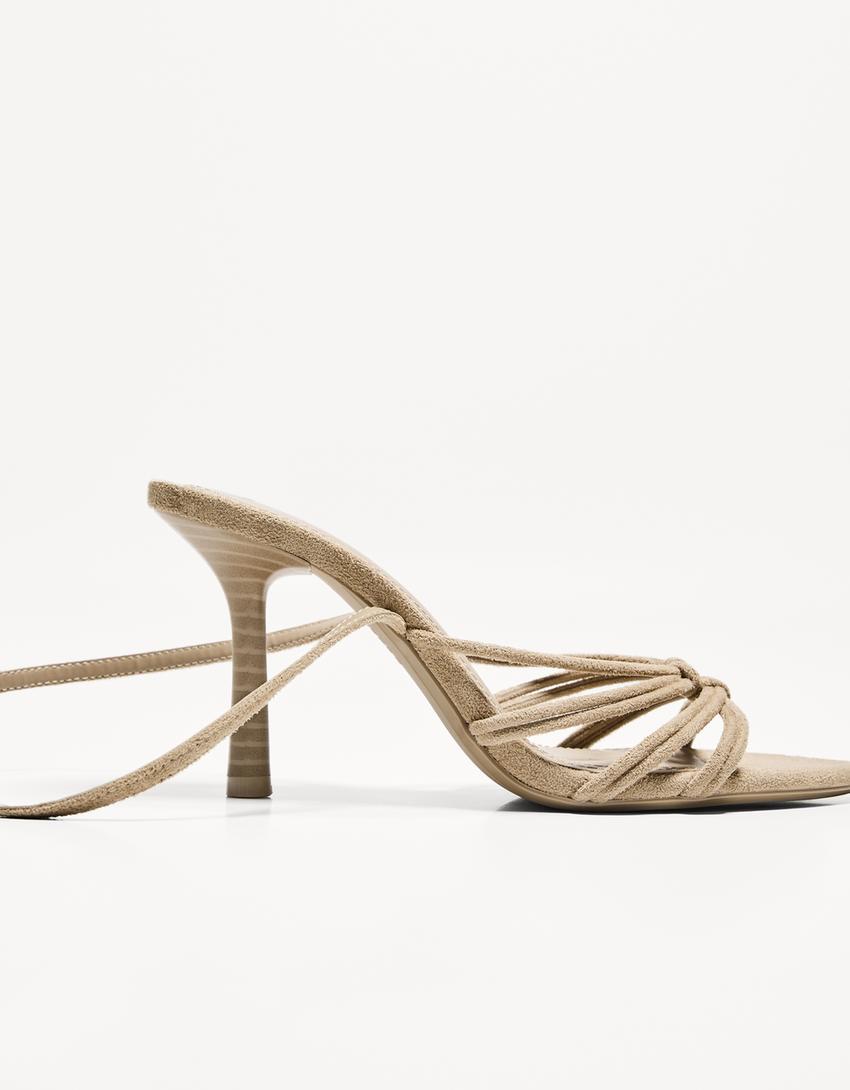 Sandales talon brides avec boucle de cheville-Sable