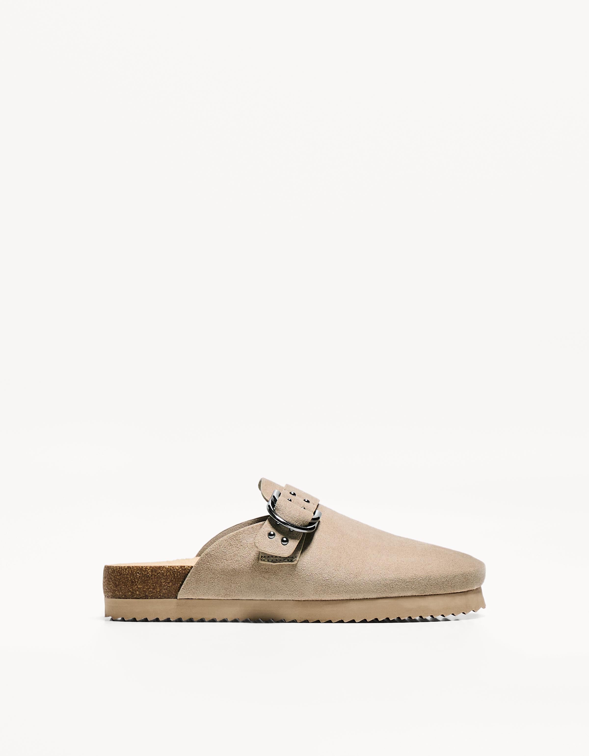 Bershka Clogs Mit Schnalle Und Nieten Damen 39 Taupe