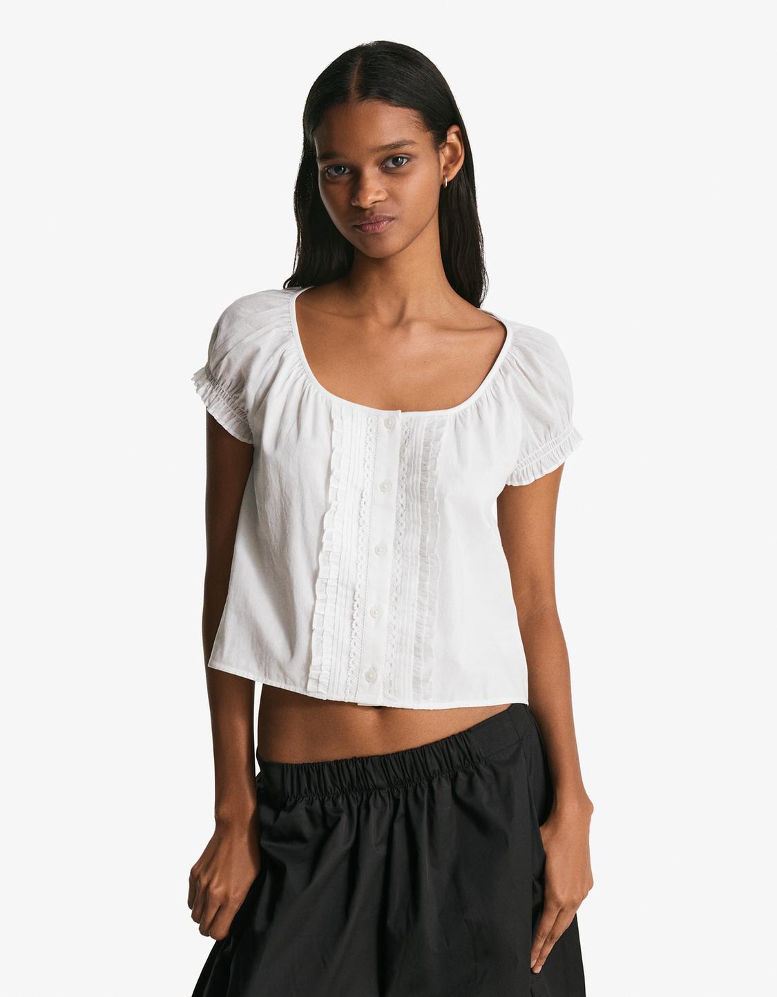 Blusa manga corta bordado