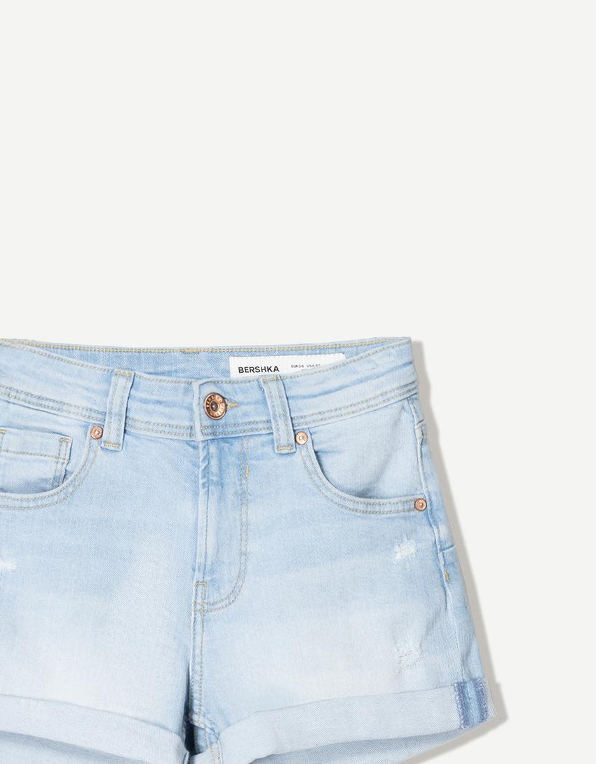 Roll-up denim shorts-Light blue