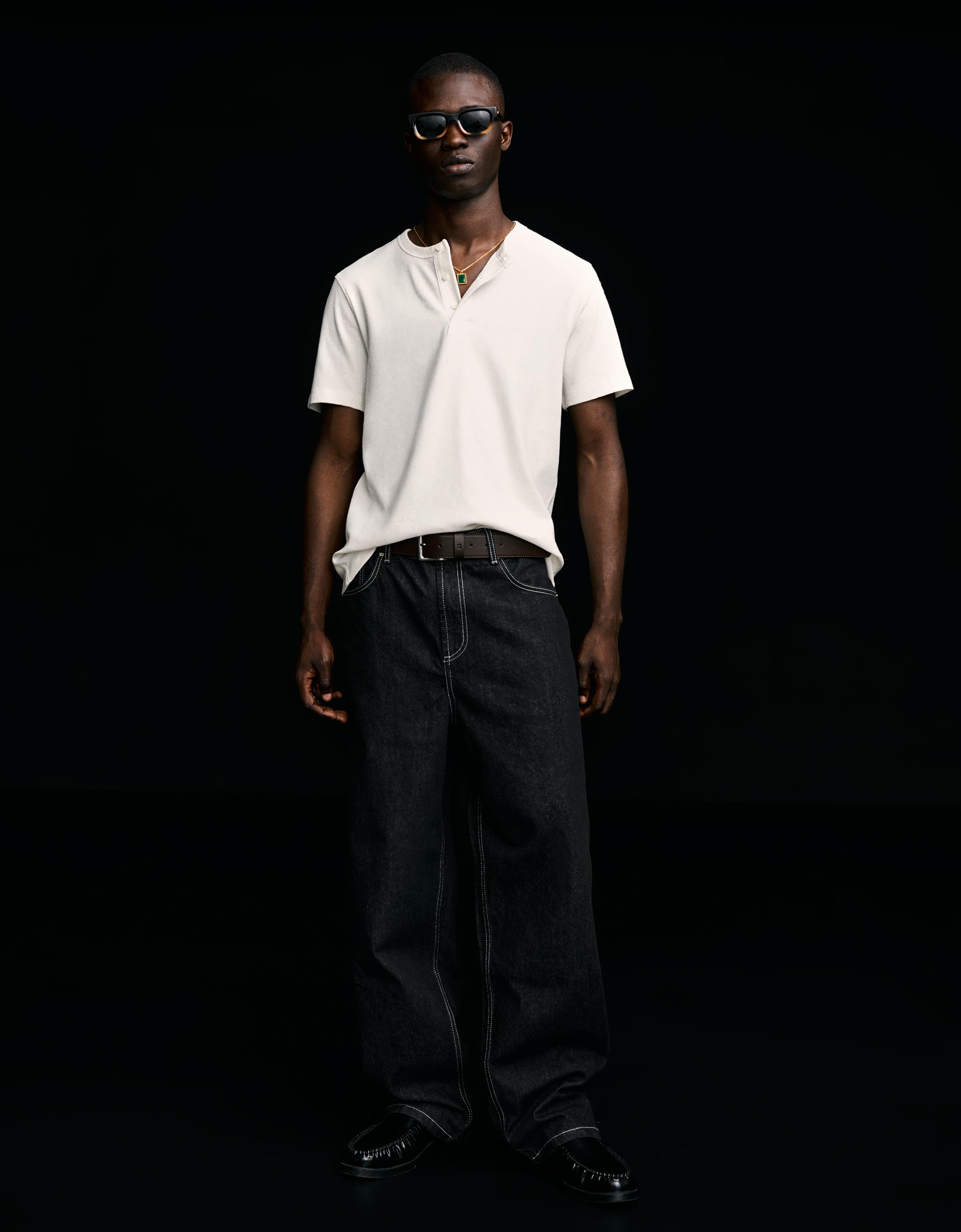 Kısa kollu gofre ekmekçi tişört - Görsel 6