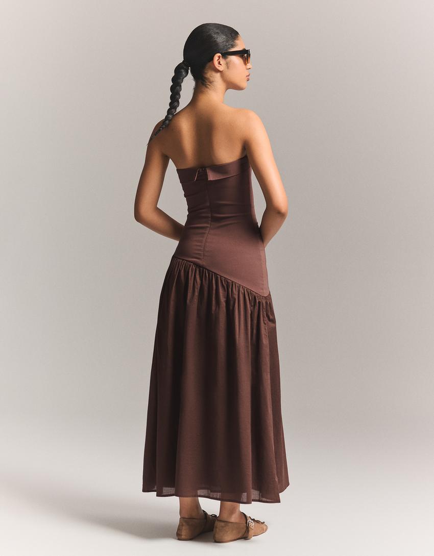 فستان ميدي بدون حمالات-بني