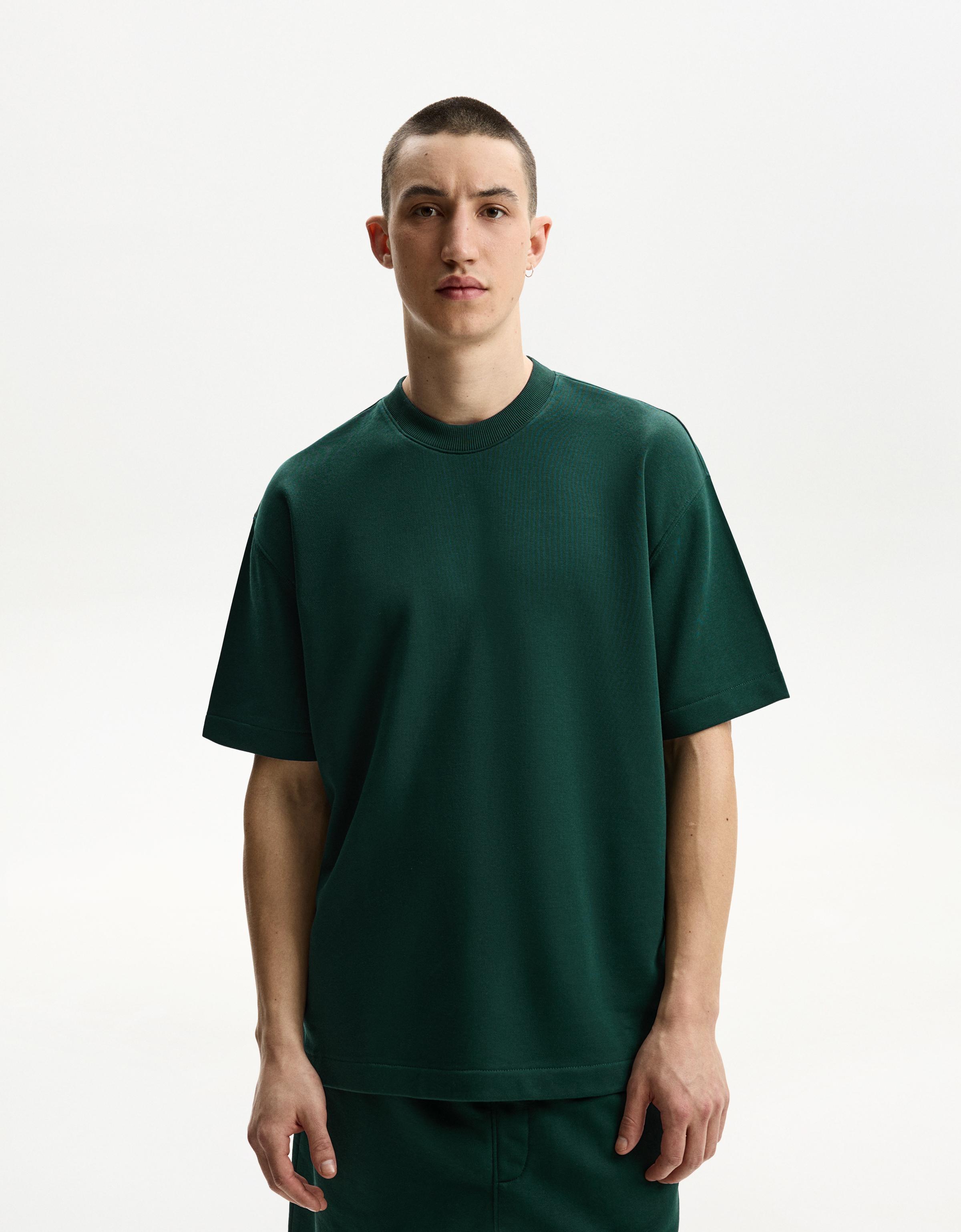 Short sleeve plush T-shirt - Men | Bershka