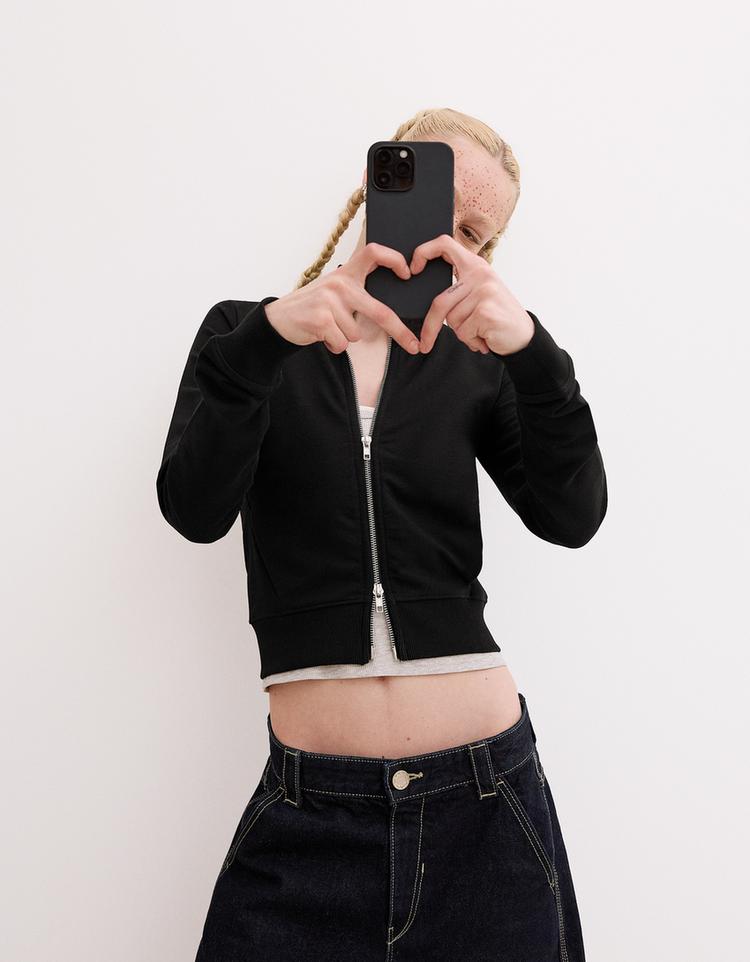 Fermuarlı dik yaka sweatshirt