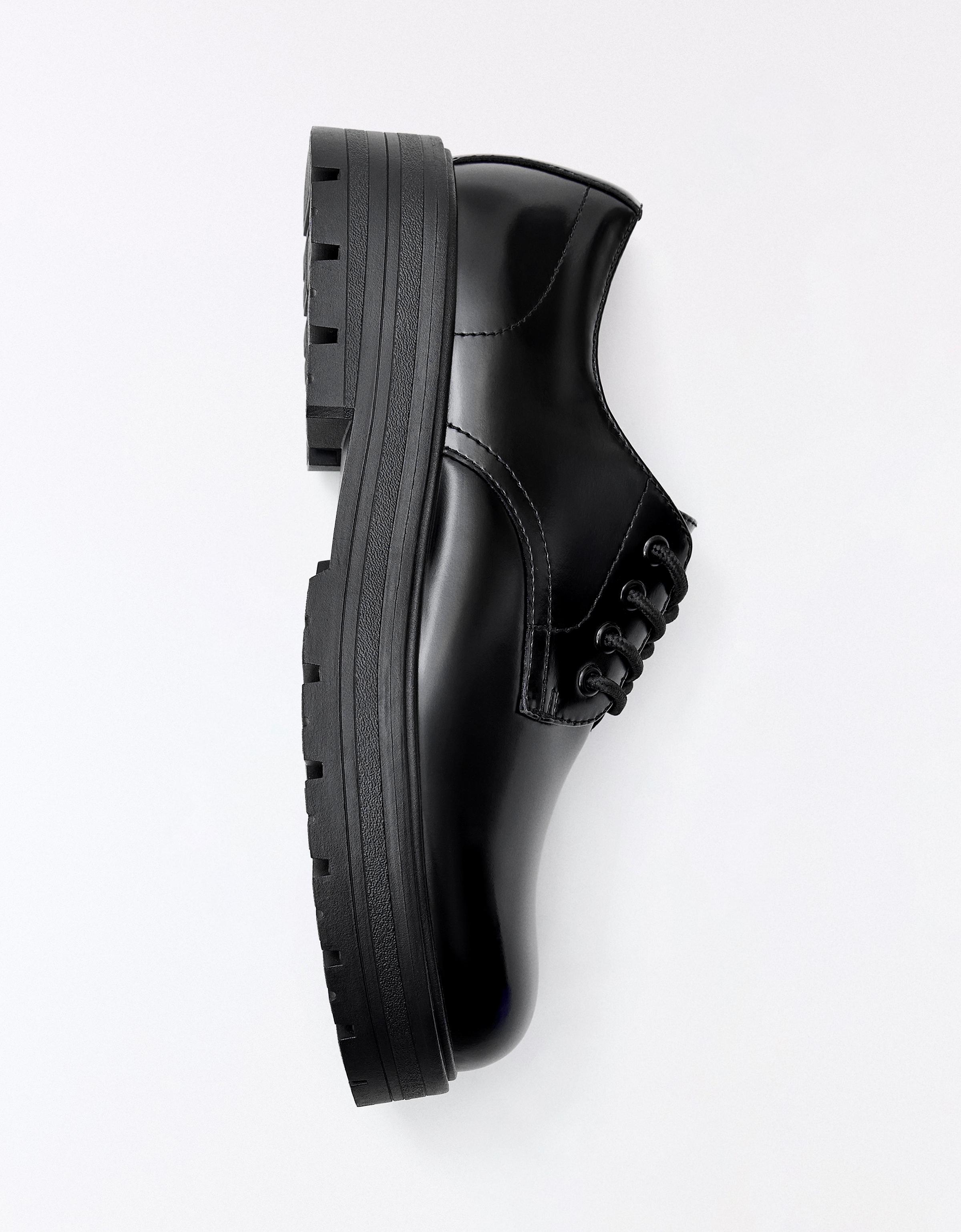 Bershka TEMEL BLUCHER AYAKKABI görsel 6