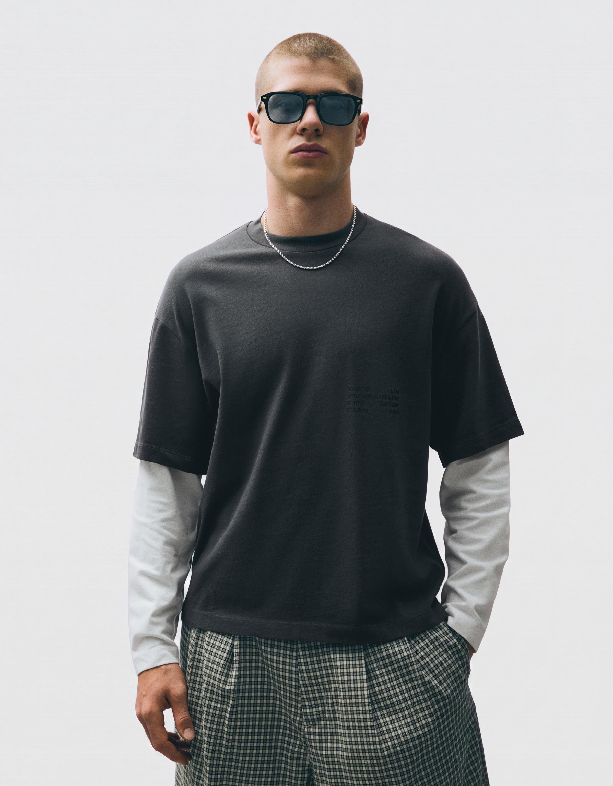 Contrast double-sleeve T-shirt — Dark grey
