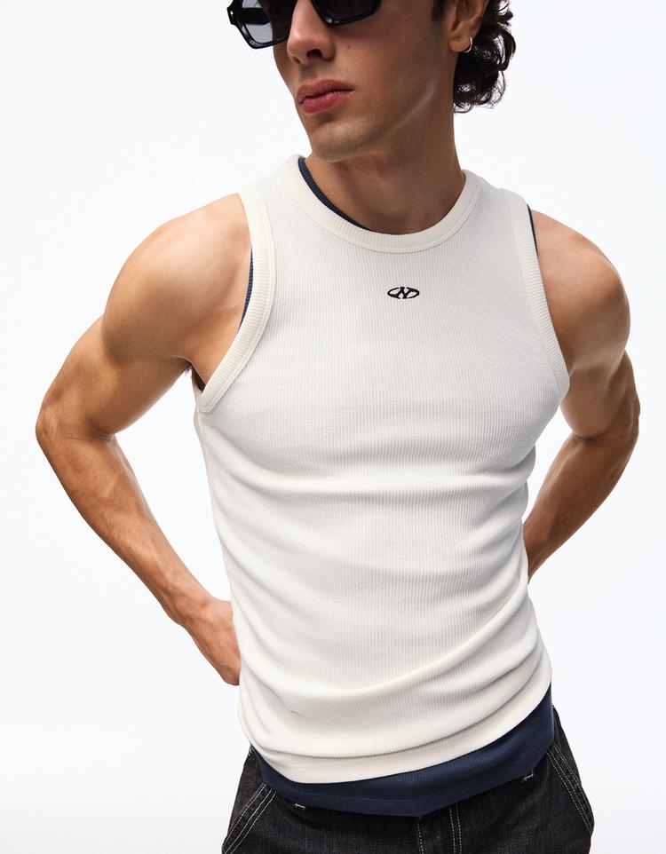 Gofre kumaş baskılı askılı tişört