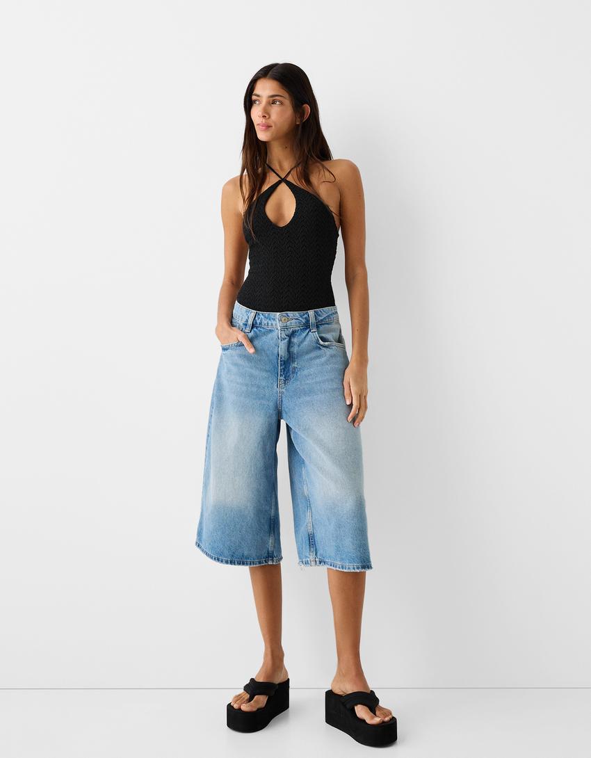 Textured V-neck bodysuit-Black-3