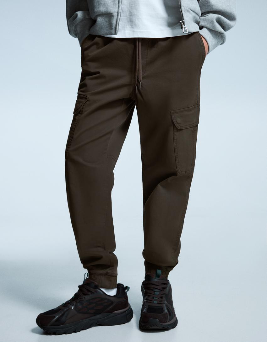 Cargo jogger trousers-Brown