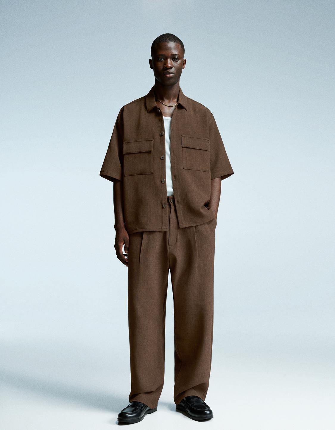 Short-sleeve tailored shirt