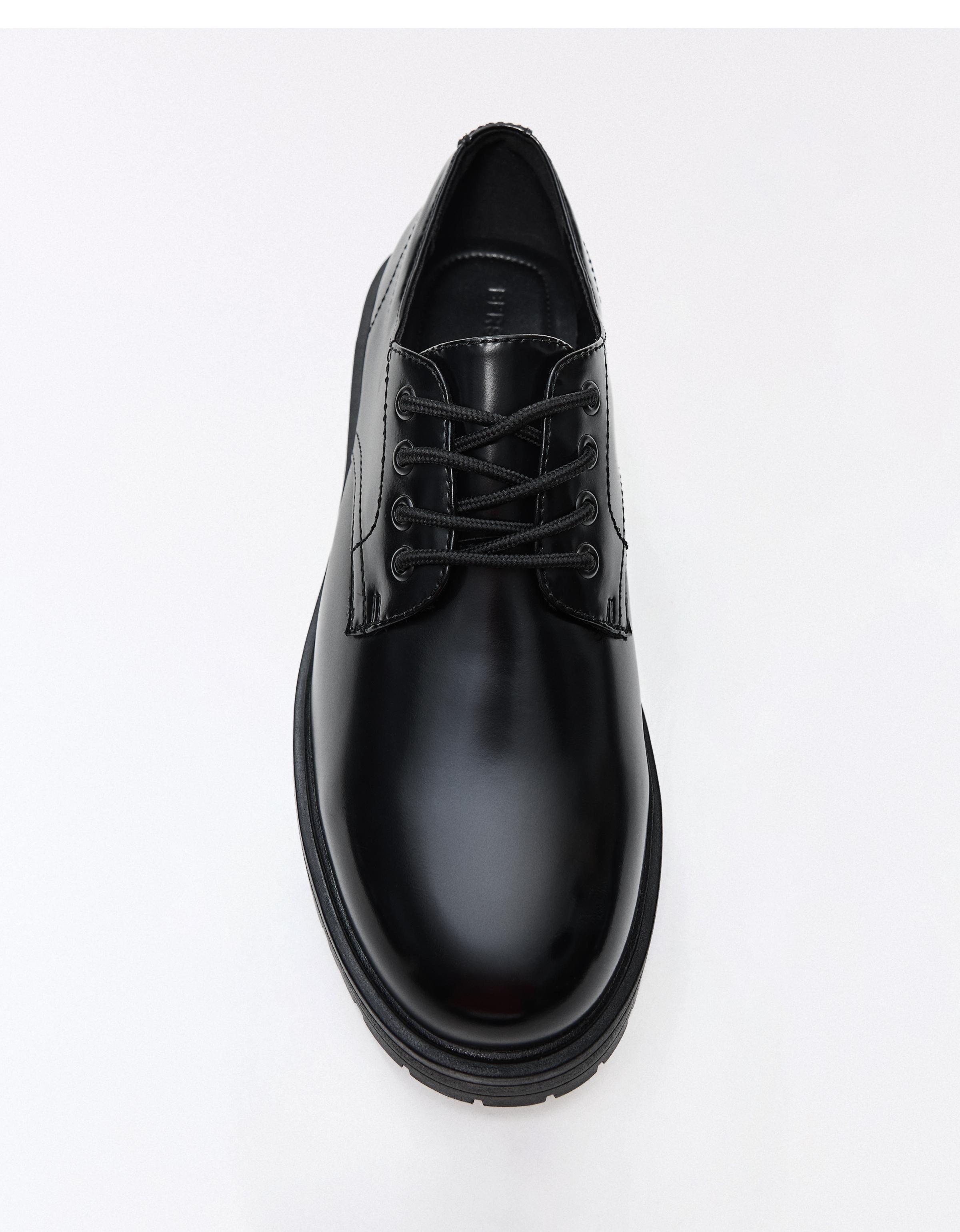 BASIC BLUCHERS — BLACK
